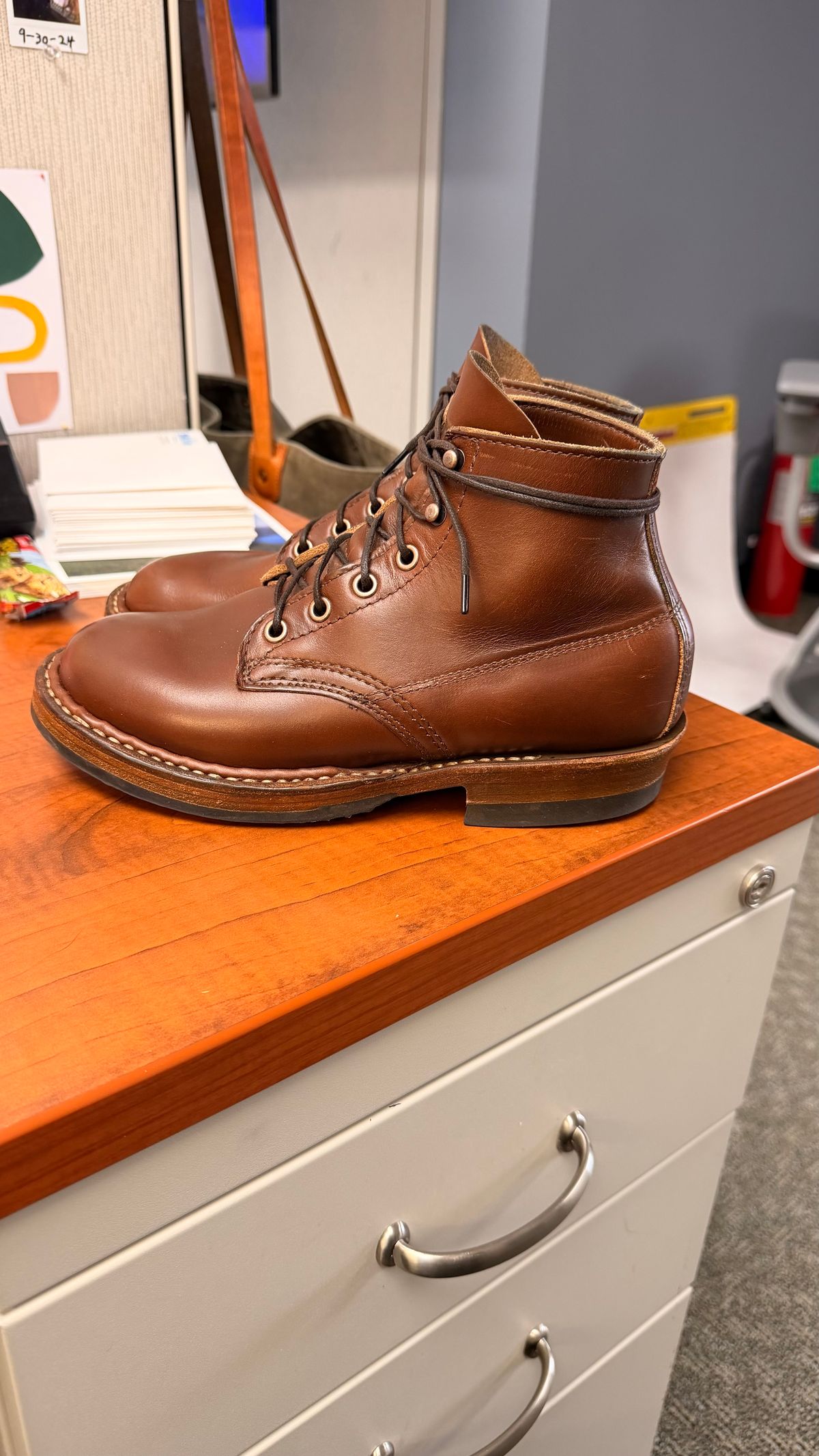 Photo by RockCityWelt on June 24, 2026 of the White's Semi-Dress in Horween British Tan Chromexcel.