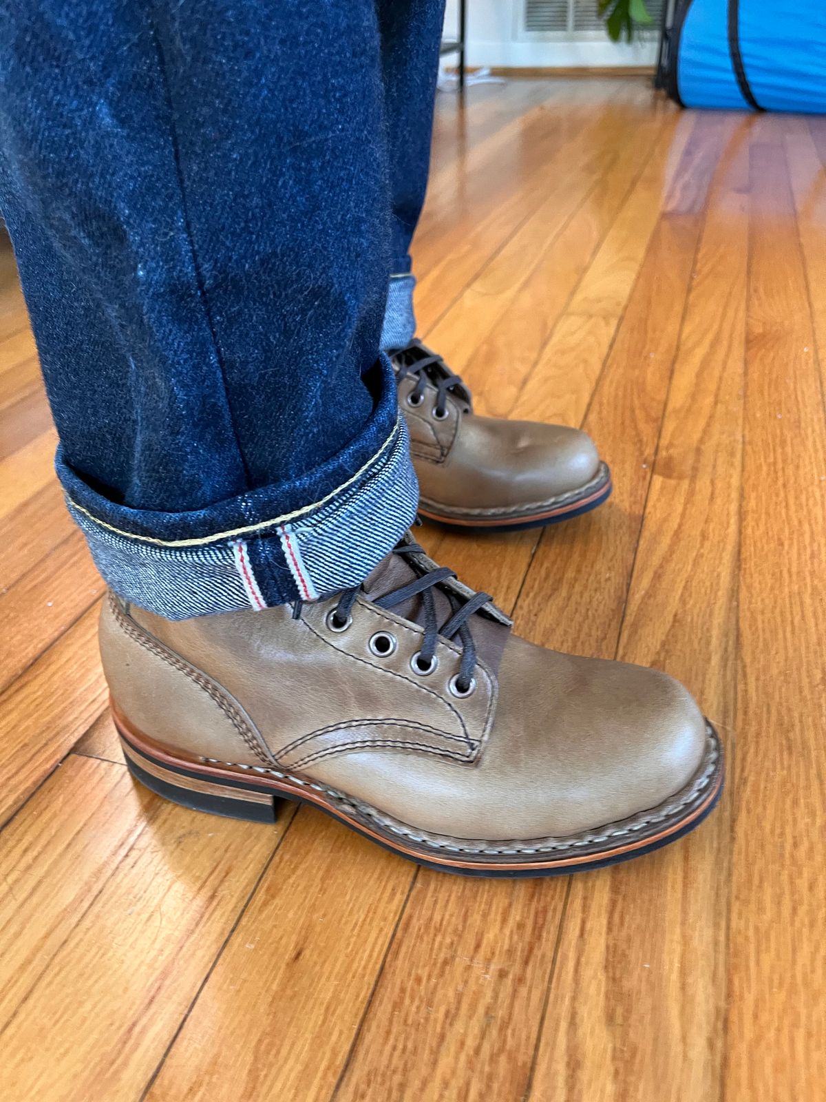Photo by peanutsngranola on February 14, 2025 of the White's MP-Sherman Plain Toe in Horween Natural Chromexcel.