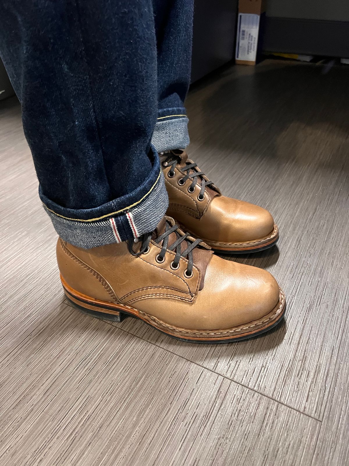 Photo by peanutsngranola on February 20, 2025 of the White's MP-Sherman Plain Toe in Horween Natural Chromexcel.