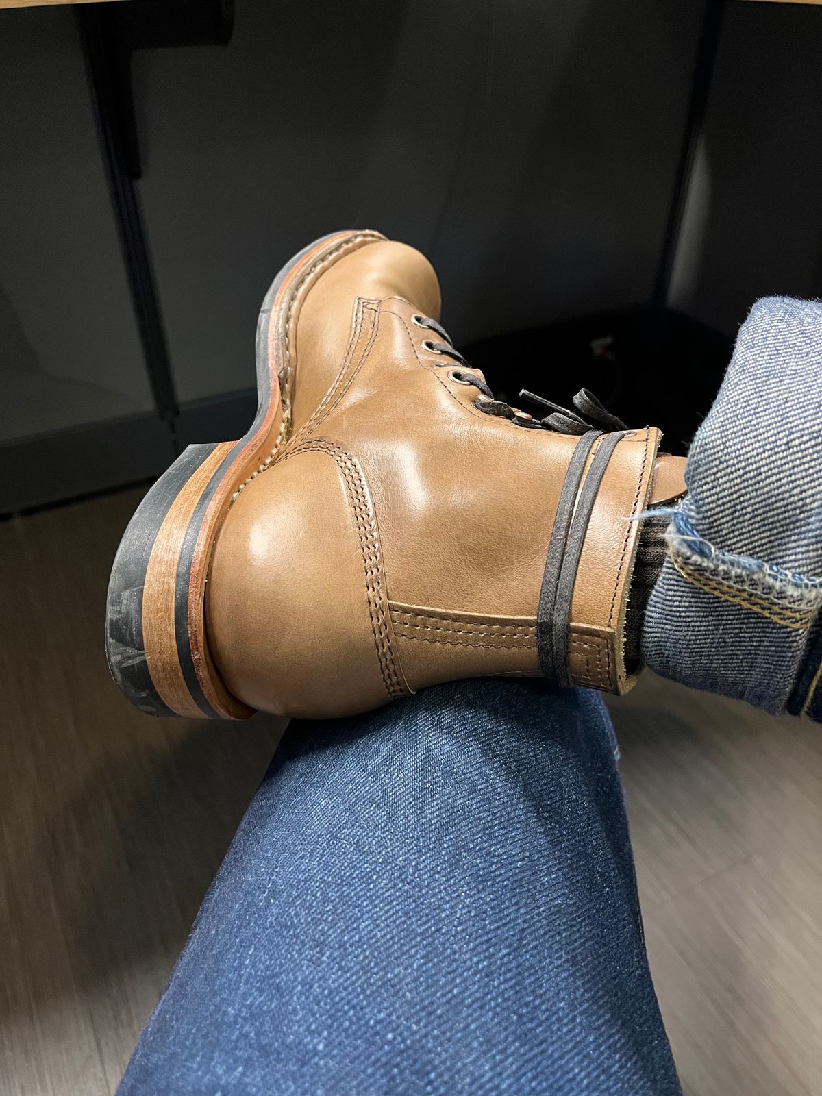 Photo by peanutsngranola on February 20, 2025 of the White's MP-Sherman Plain Toe in Horween Natural Chromexcel.