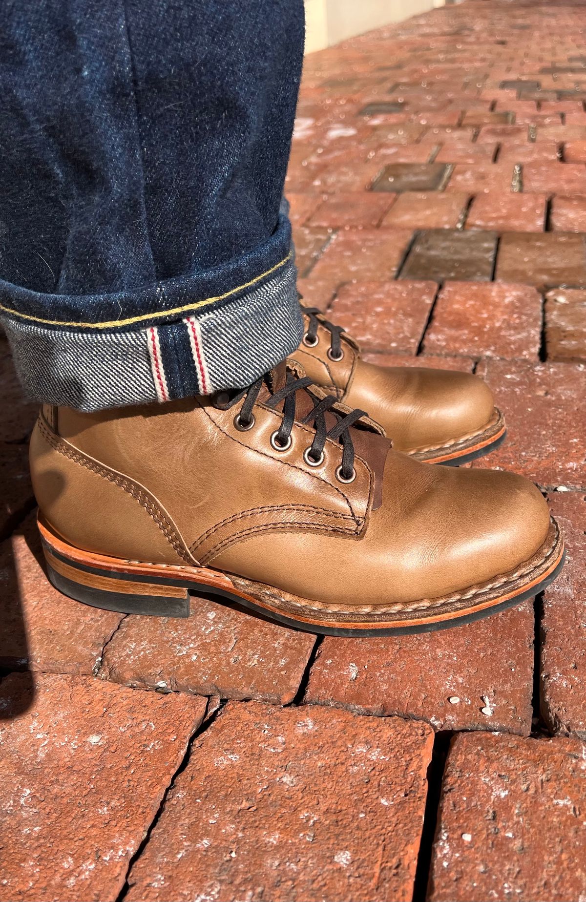 Photo by peanutsngranola on February 24, 2025 of the White's MP-Sherman Plain Toe in Horween Natural Chromexcel.