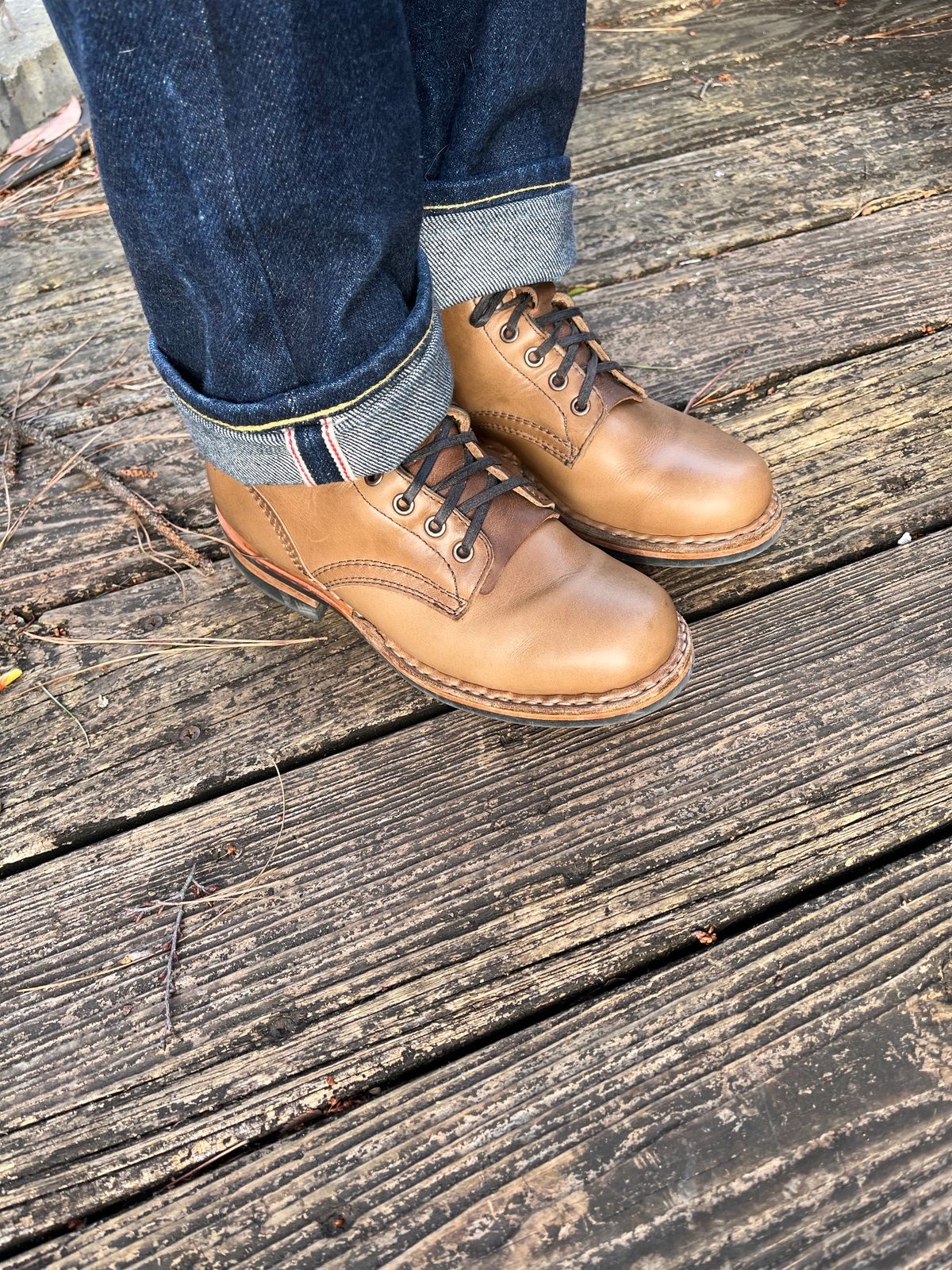 Photo by peanutsngranola on March 6, 2025 of the White's MP-Sherman Plain Toe in Horween Natural Chromexcel.