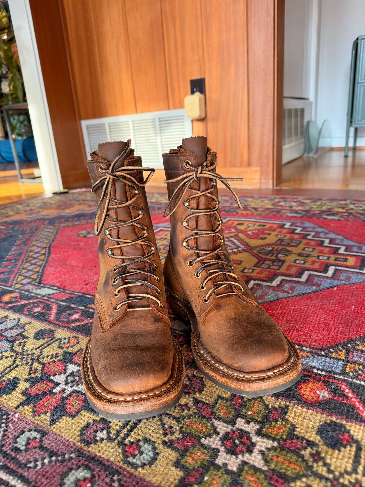 Photo by peanutsngranola on January 4, 2026 of the White's Farmer/Rancher in Seidel Distressed Smooth.