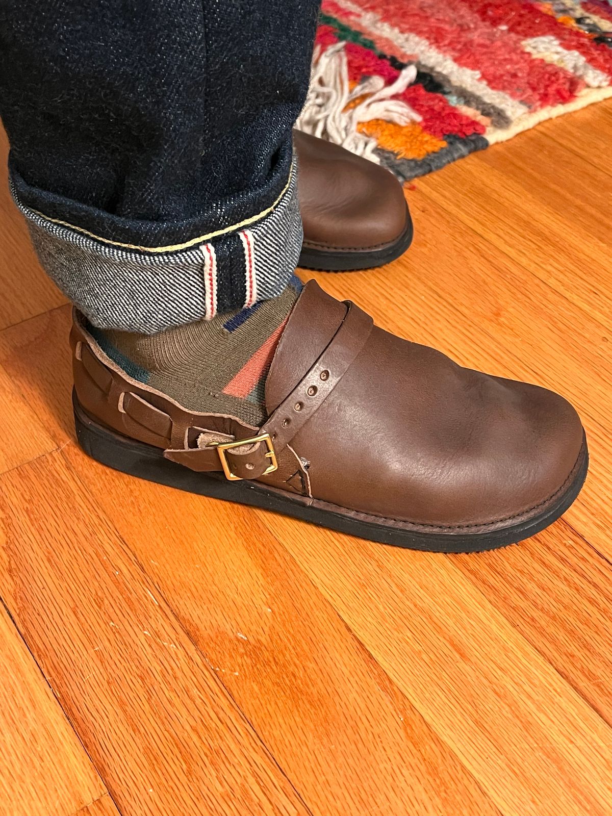 Photo by peanutsngranola on October 21, 2024 of the Aurora Shoe Co. Middle English in Horween Brown Chromexcel.