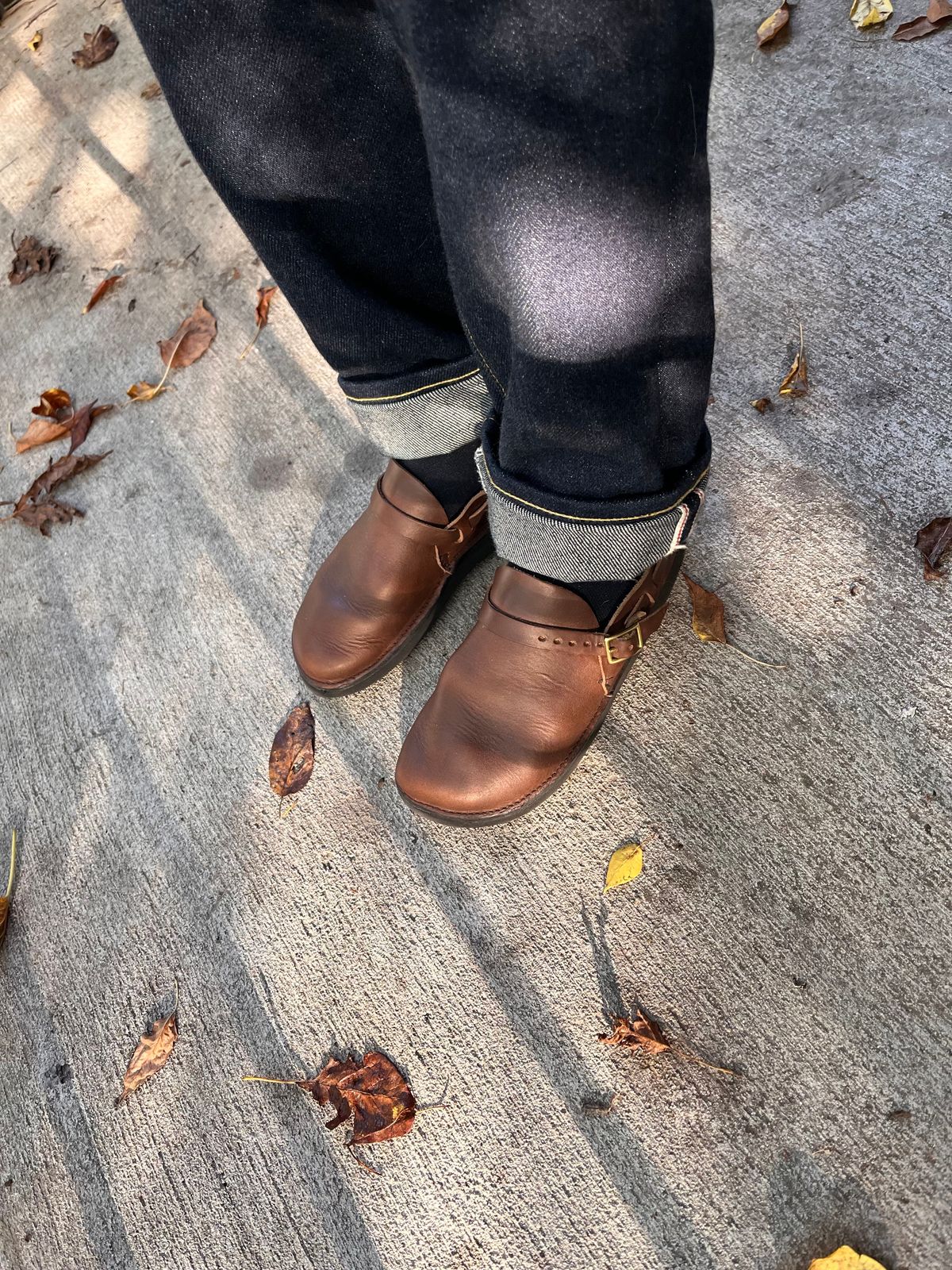 Photo by peanutsngranola on November 12, 2024 of the Aurora Shoe Co. Middle English in Horween Brown Chromexcel.