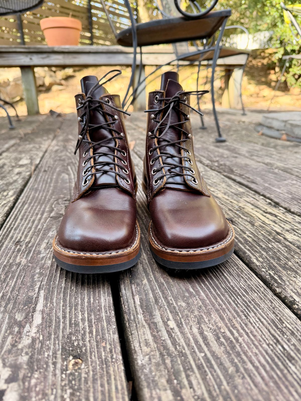 Photo by peanutsngranola on November 28, 2025 of the White's 350 Cruiser in Seidel Brown Double Shot.