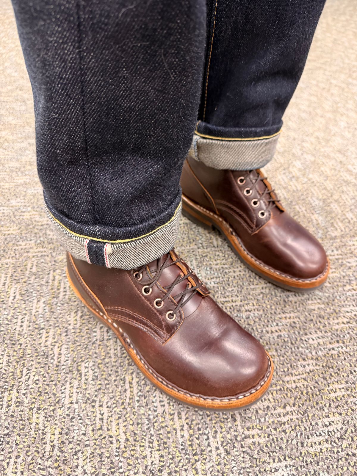 Photo by peanutsngranola on January 14, 2026 of the White's 350 Cruiser in Seidel Brown Double Shot.