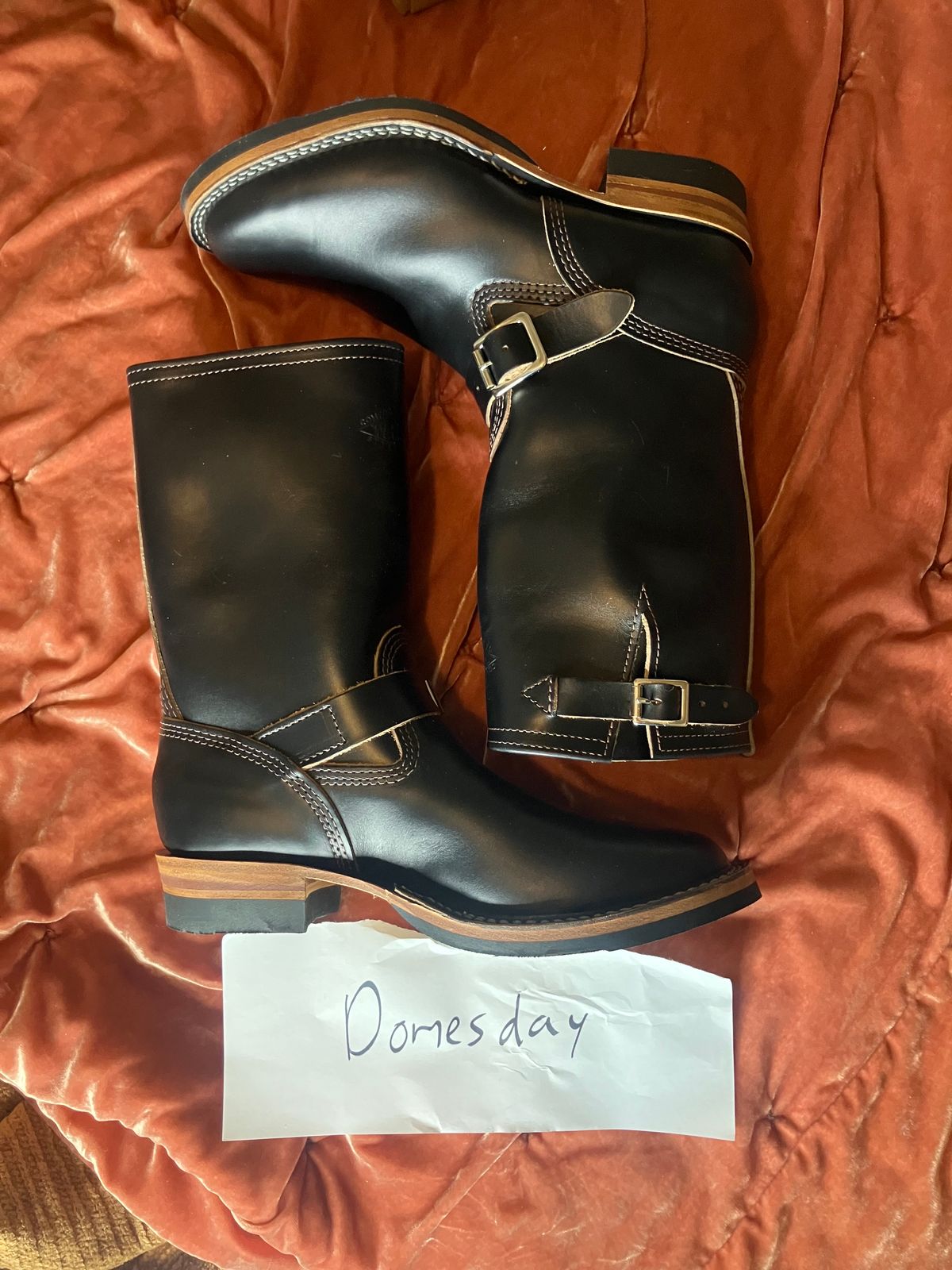 Photo by oldboysblue on October 2, 2024 of the Wesco Mister Lou in Wesco / Horween Black Horsehide.
