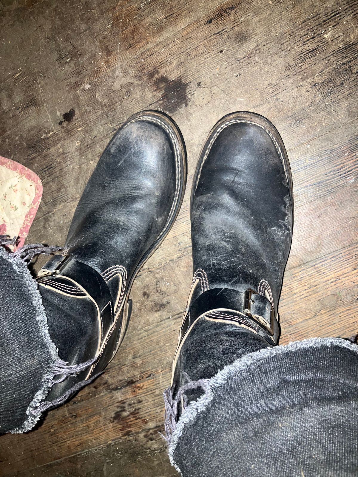 Photo by oldboysblue on January 25, 2025 of the Wesco Mister Lou in Wesco / Horween Black Horsehide.