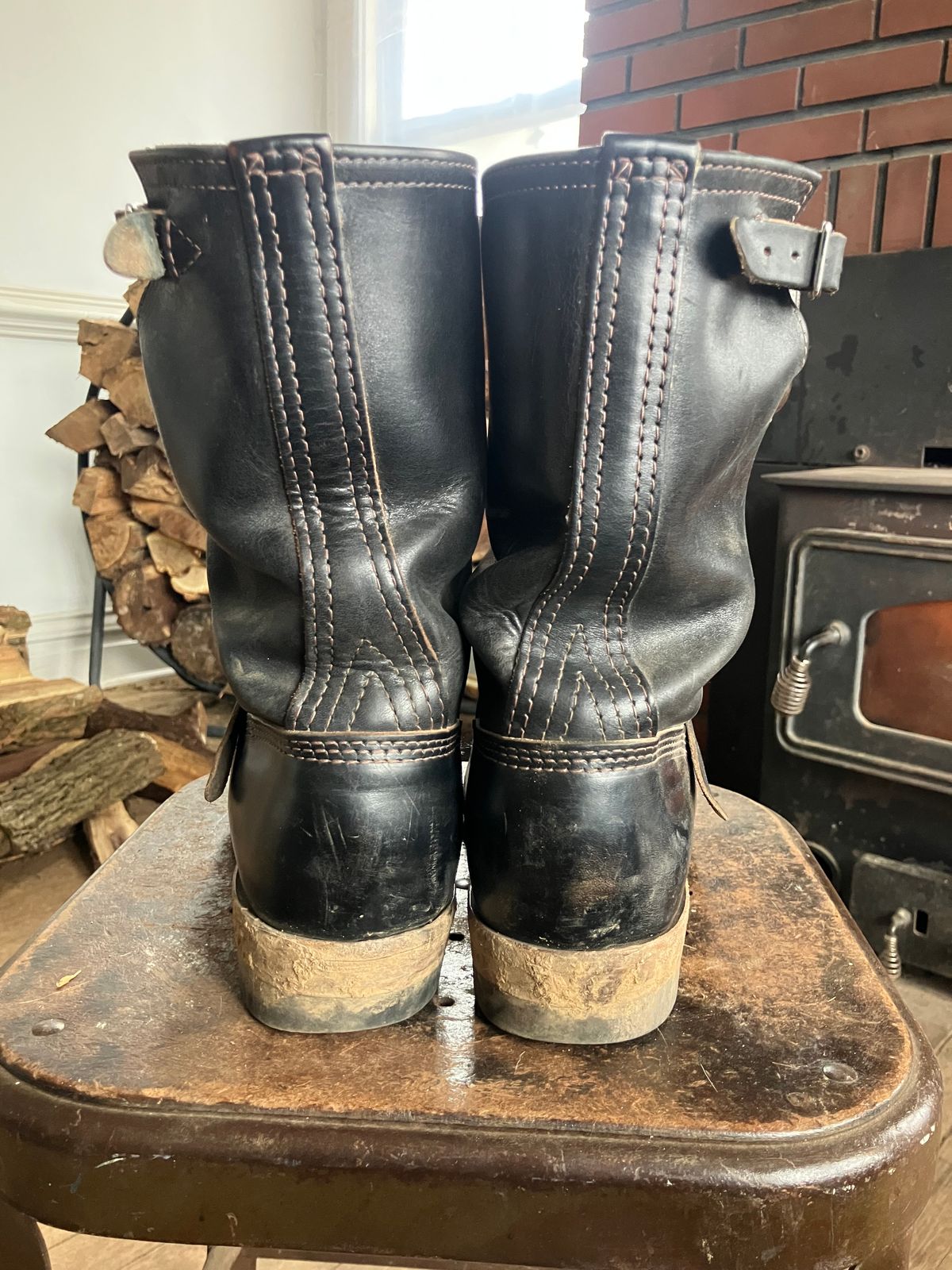 Photo by oldboysblue on February 2, 2025 of the Wesco Mister Lou in Wesco / Horween Black Horsehide.