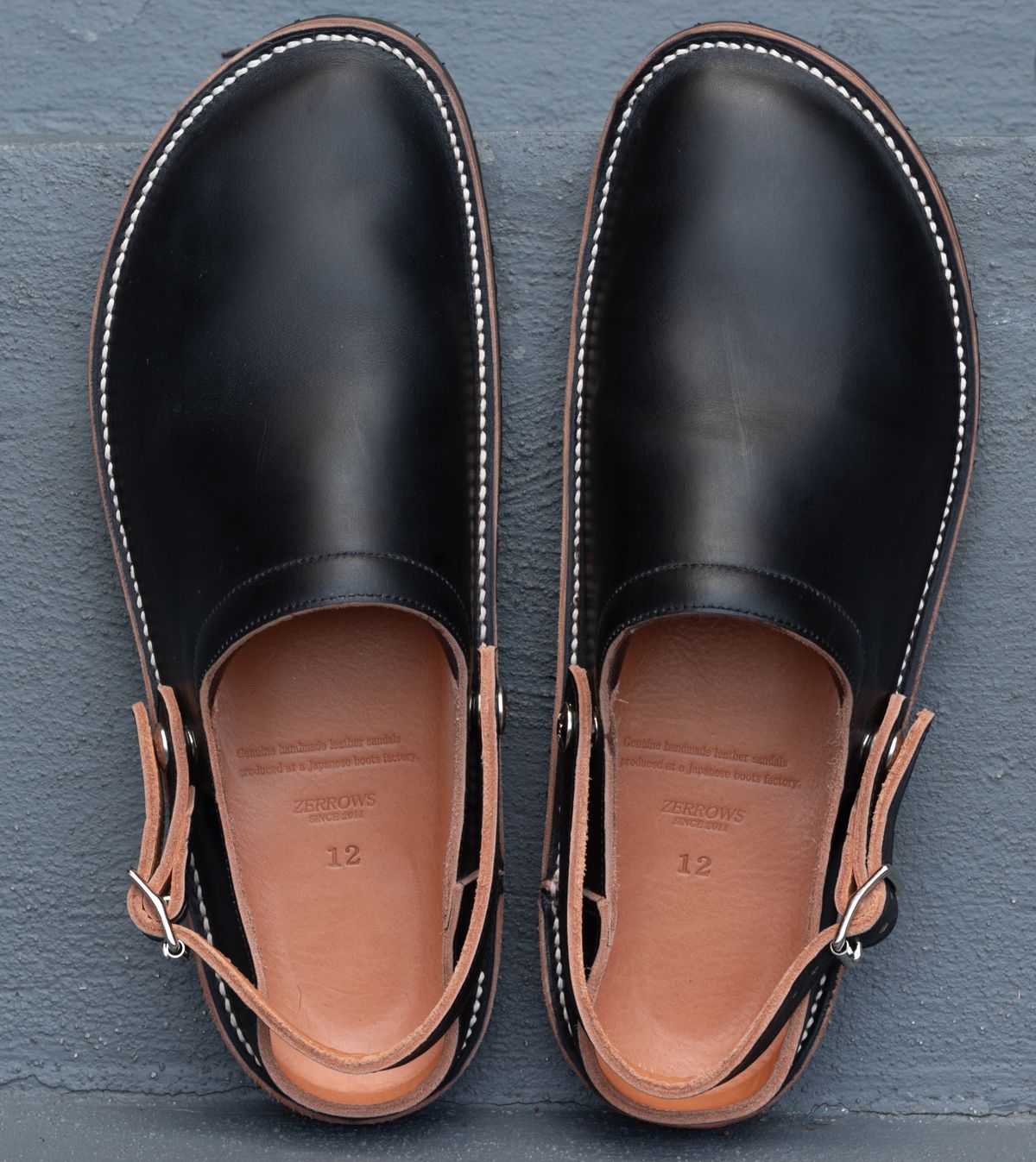 Photo by JewishJesus on November 2, 2025 of the Zerrows Sabot Sandal in Horween Black Latigo.