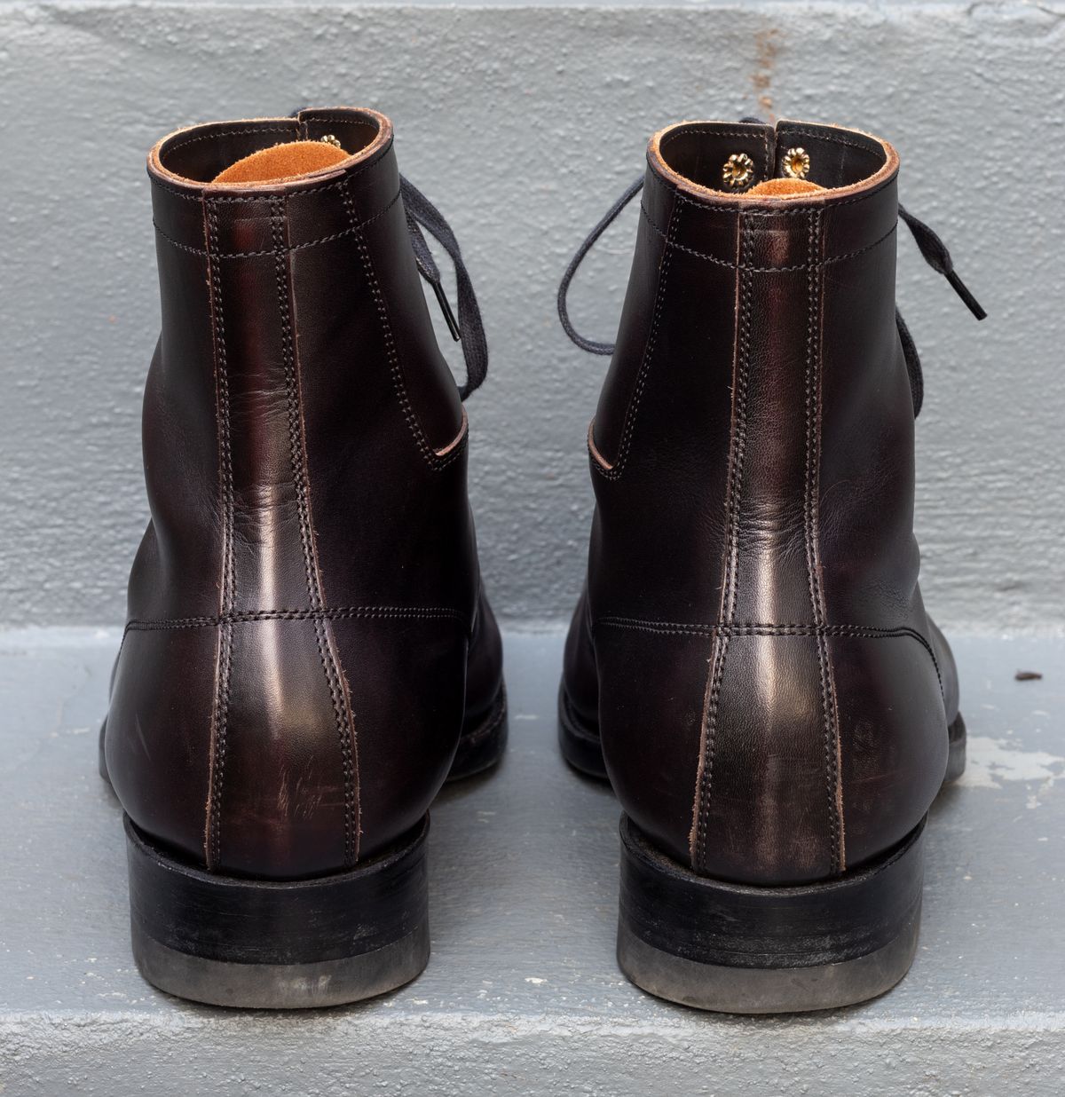 Photo by JewishJesus on November 2, 2025 of the Clinch Milne in Clinch / Black Crown Calf.