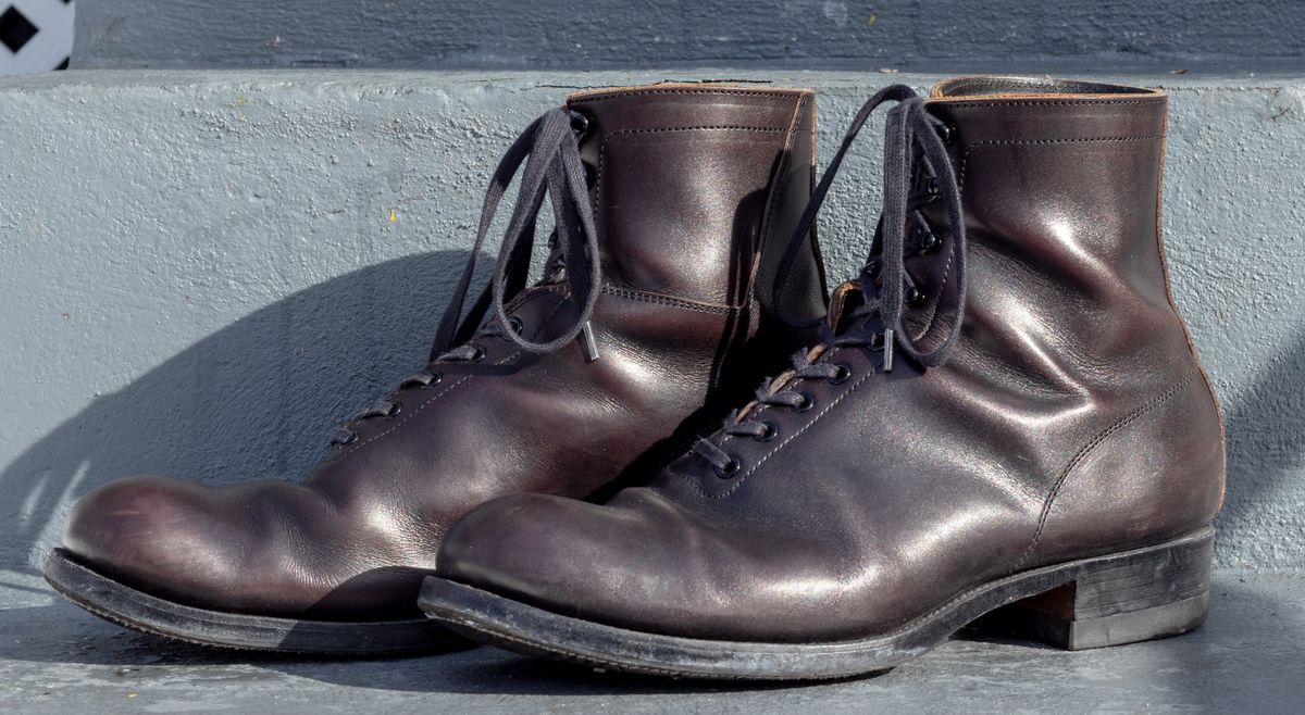 Photo by JewishJesus on January 30, 2026 of the Clinch Milne in Clinch / Black Crown Calf.