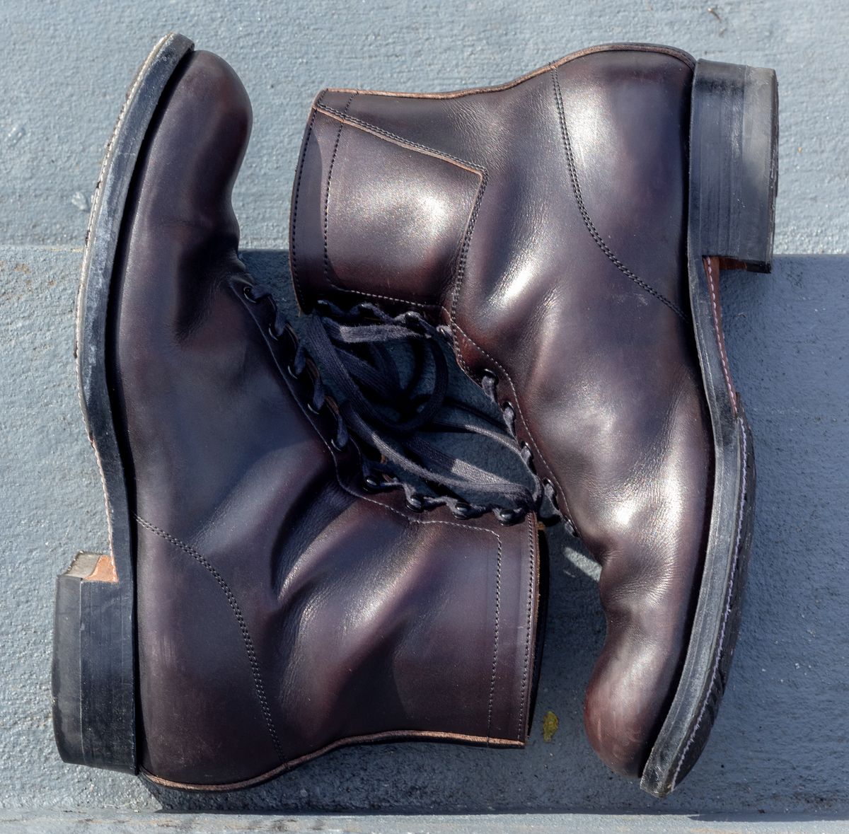 Photo by JewishJesus on January 30, 2026 of the Clinch Milne in Clinch / Black Crown Calf.