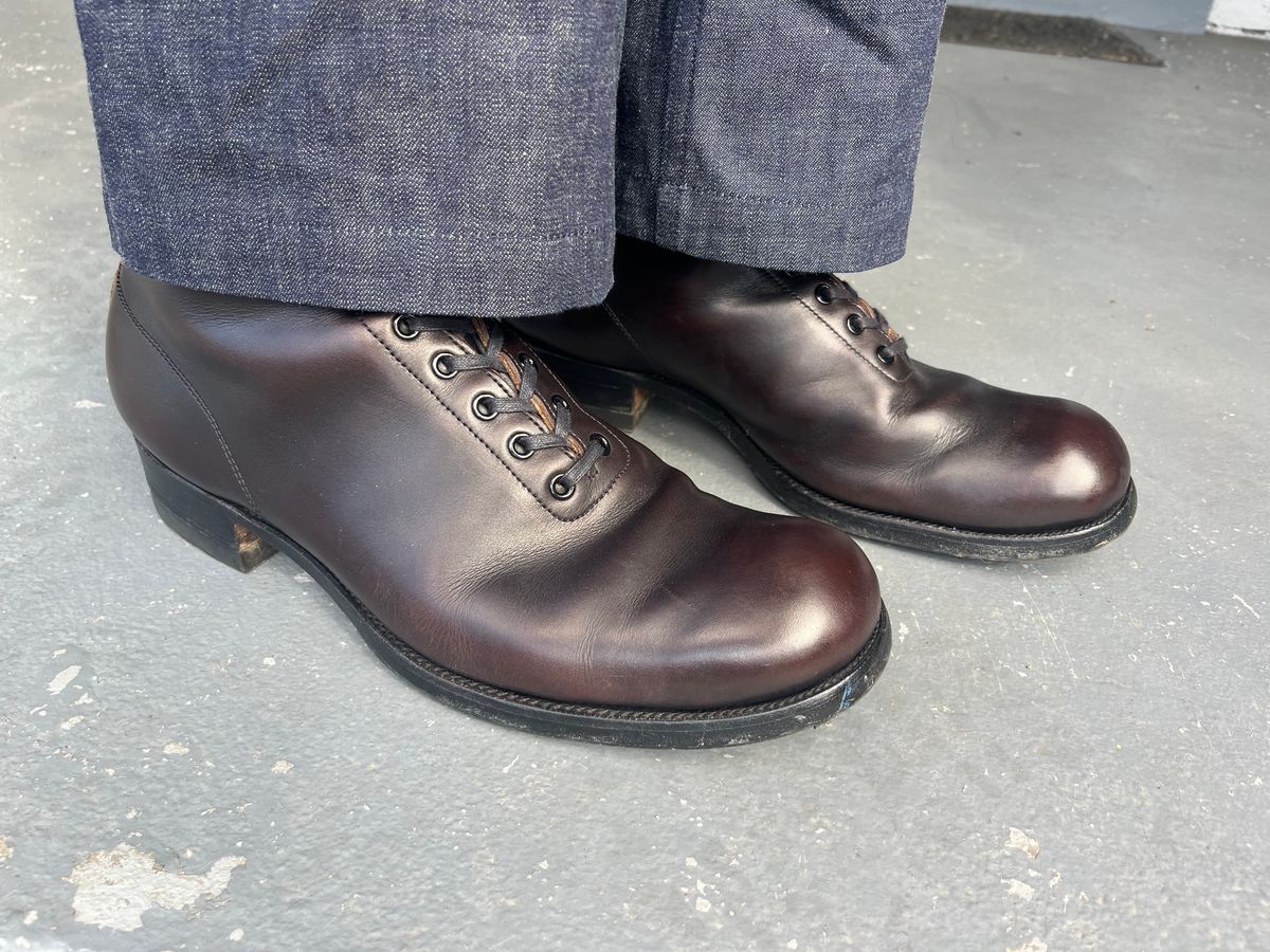 Photo by JewishJesus on March 11, 2026 of the Clinch Milne in Clinch / Black Crown Calf.