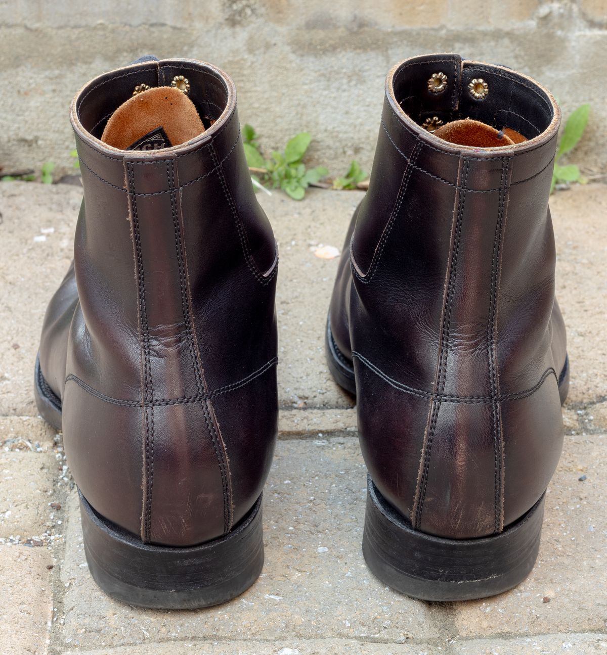 Photo by JewishJesus on April 1, 2026 of the Clinch Milne in Clinch / Black Crown Calf.