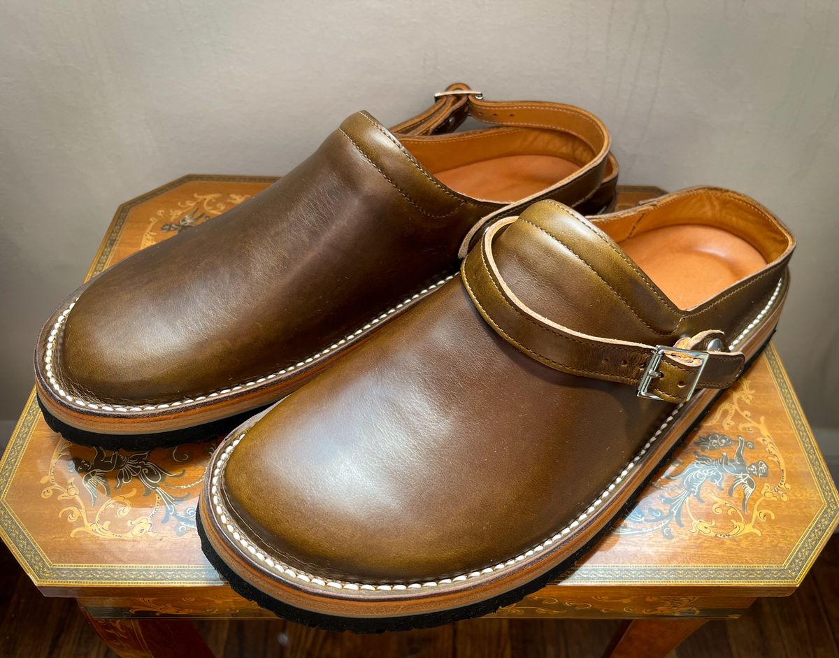 Photo by JewishJesus on June 20, 2026 of the Zerrows Sabot Sandal in Horween Olive Chromexcel.