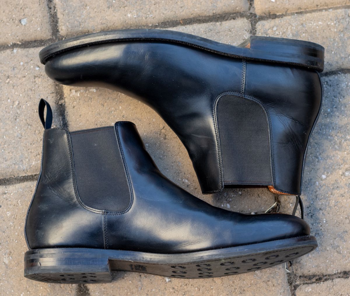 Photo by TheJewishJesus on August 30, 2025 of the Grant Stone Chelsea Boot in Grant Stone / Horween Black Chromexcel Kipskin.