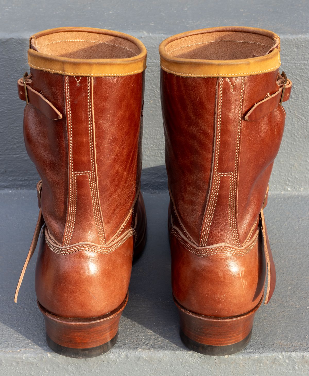 Photo by JewishJesus on January 1, 2026 of the Role Club Engineer Boots in Brown Italian Horsehide.