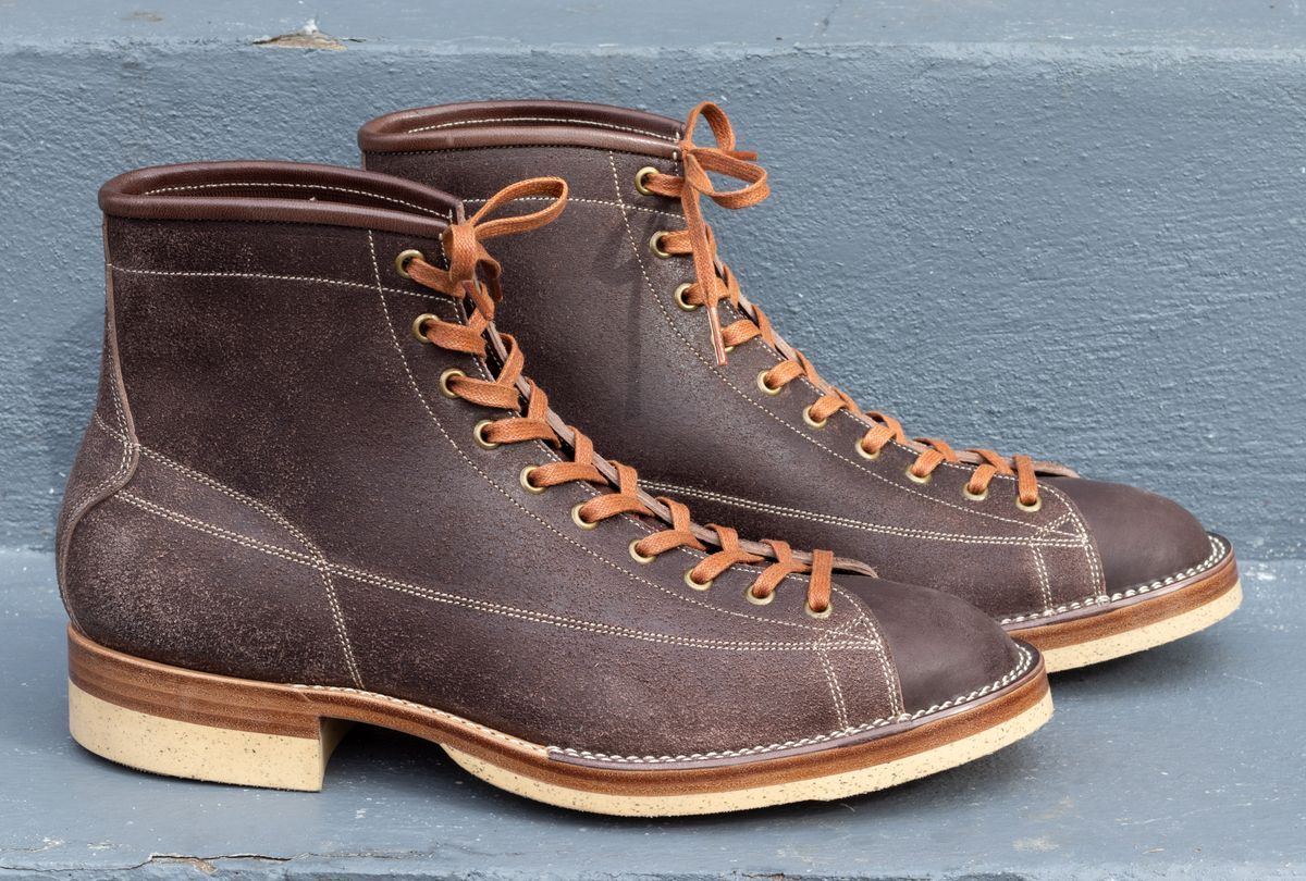 Photo by JewishJesus on February 21, 2026 of the Onderhoud LCV02 Monkey Boot in Maryam 1071 Rovescio Sego Horsebutt.