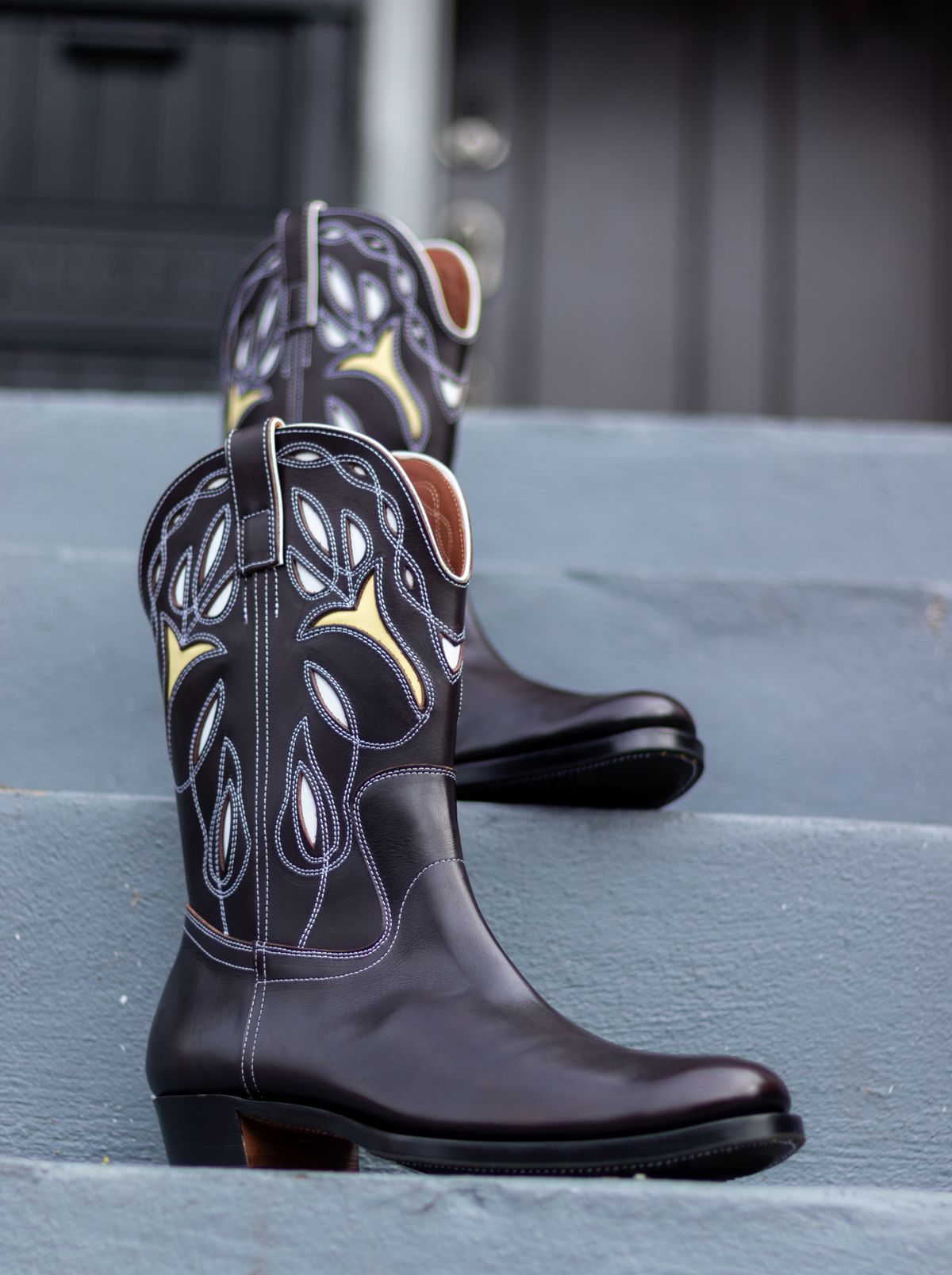 Photo by JewishJesus on February 21, 2026 of the Clinch Cowboy Boots in Black Teacore Calf.