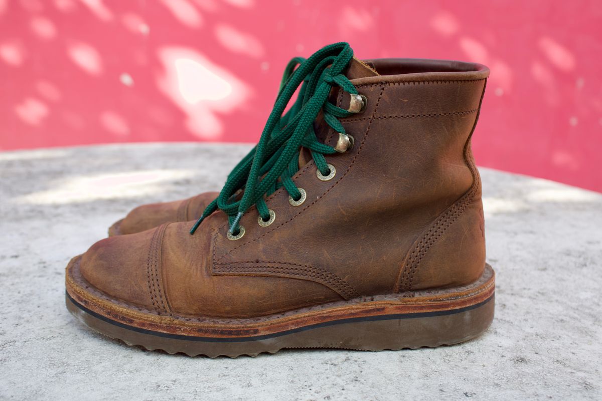 Photo by TangibleLily929Wife on December 1, 2025 of the Jim Green 719 in Bronco Oily Pull Up.