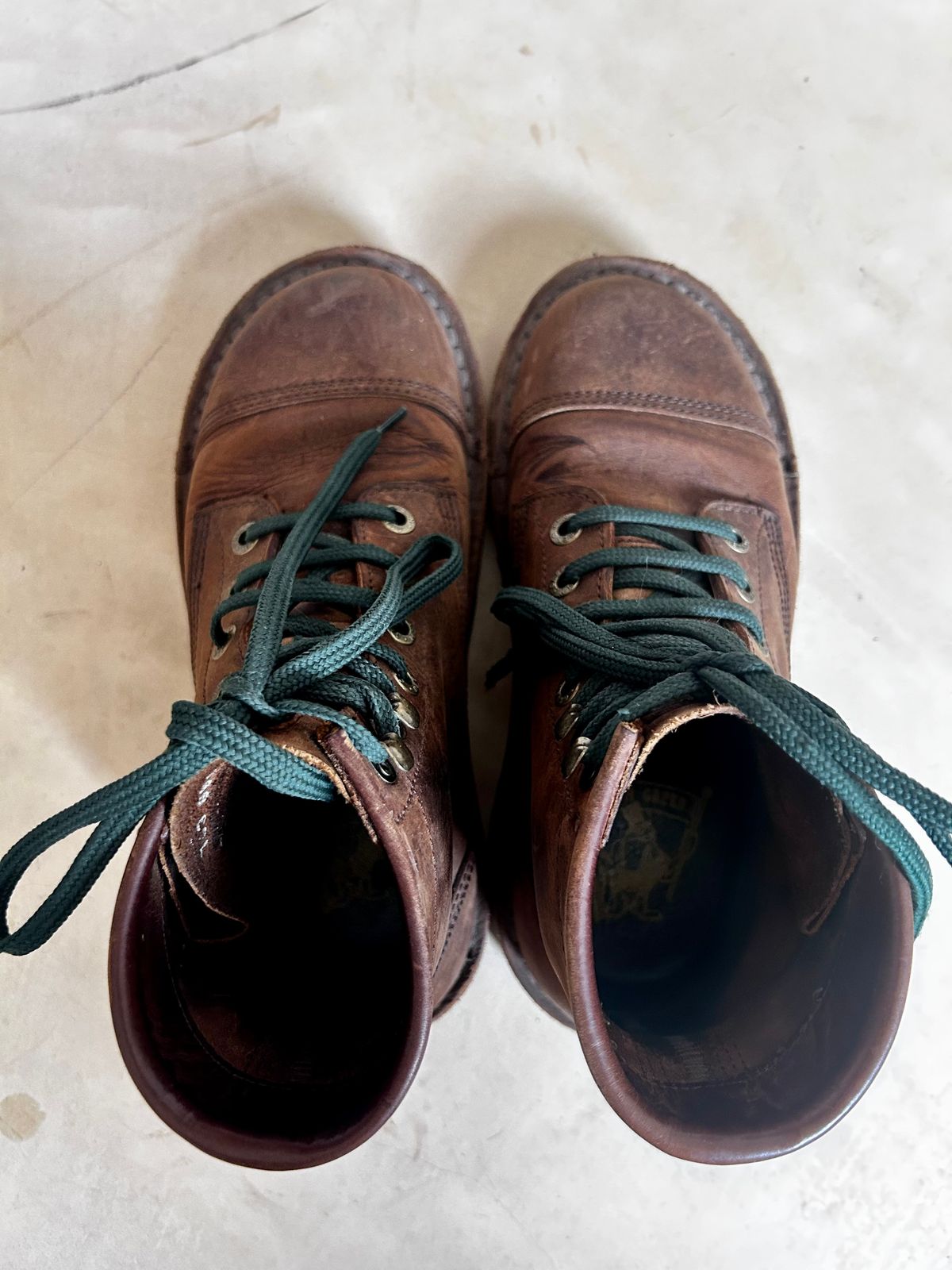 Photo by TangibleLily929Wife on March 5, 2026 of the Jim Green 719 in Bronco Oily Pull Up.