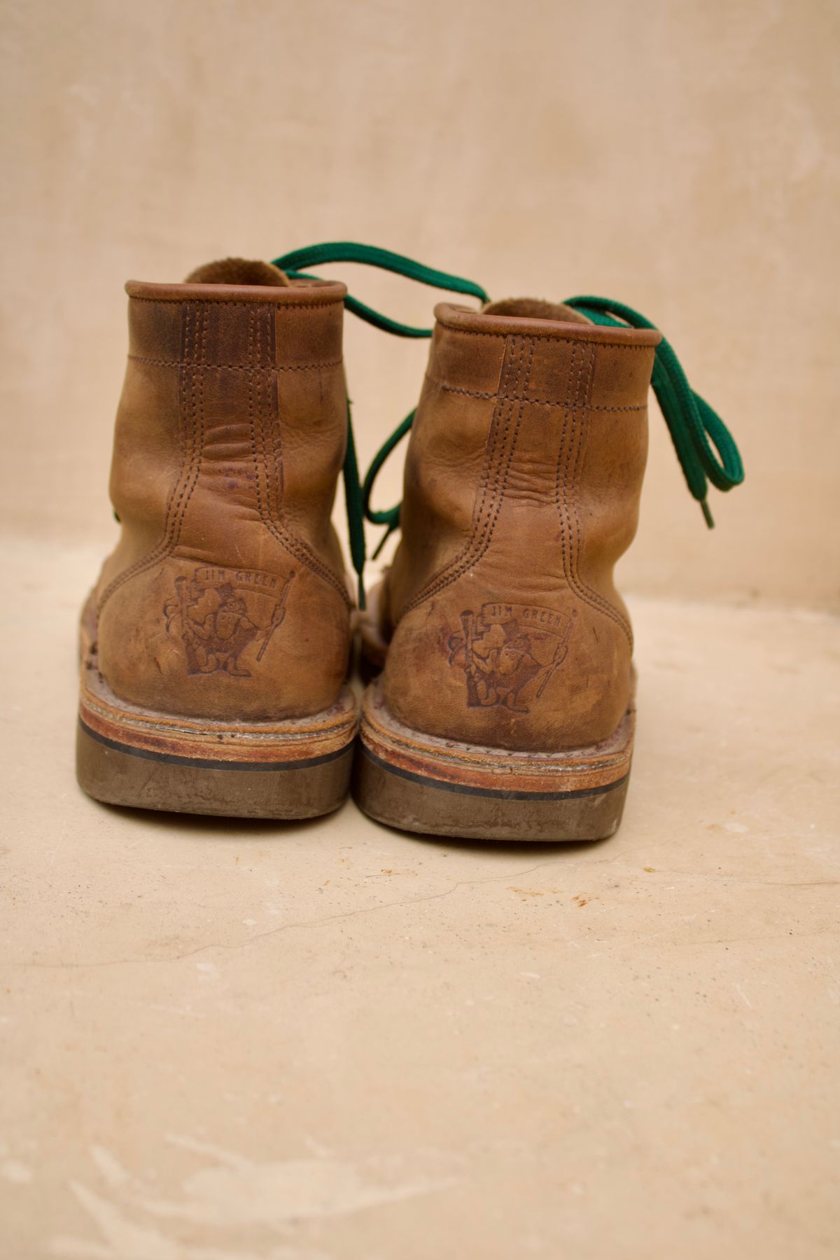 Photo by TangibleLily929Wife on April 2, 2026 of the Jim Green 719 in Bronco Oily Pull Up.