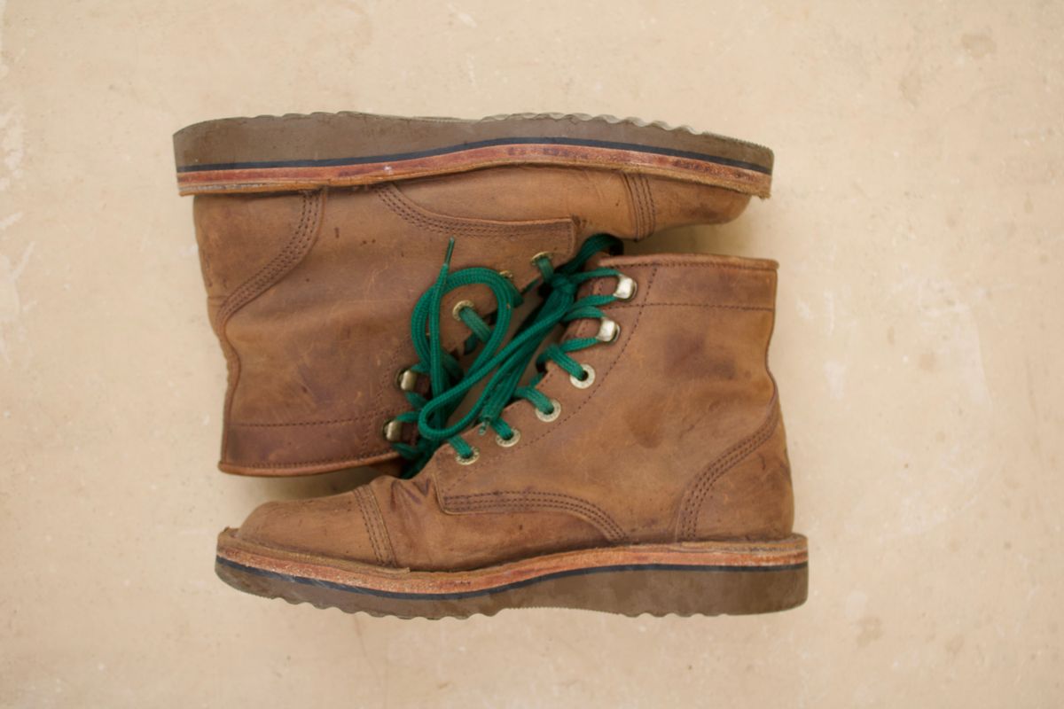 Photo by TangibleLily929Wife on April 2, 2026 of the Jim Green 719 in Bronco Oily Pull Up.