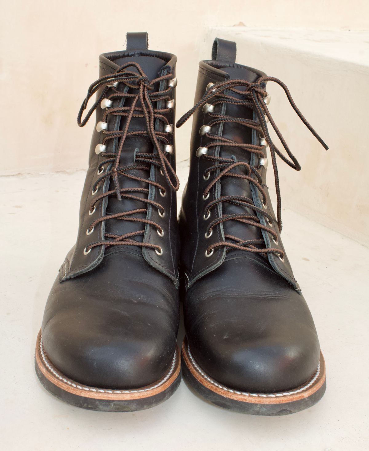 Photo by TangibleLily929Wife on January 2, 2026 of the Redwing Silversmith #3361 in Black Boundary.