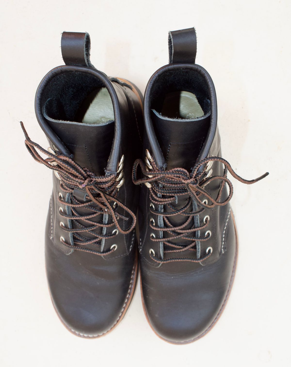 Photo by TangibleLily929Wife on January 2, 2026 of the Redwing Silversmith #3361 in Black Boundary.