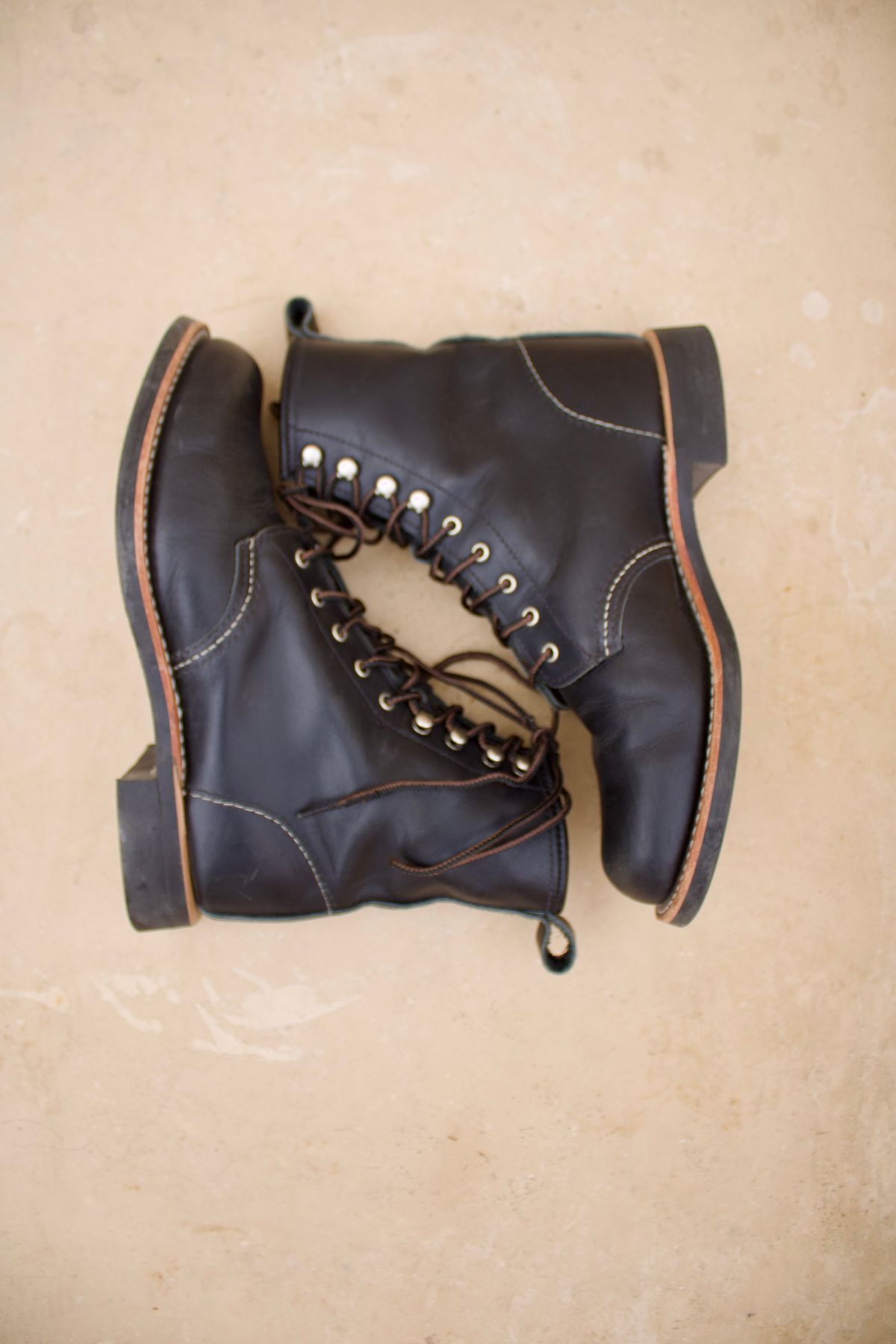 Photo by TangibleLily929Wife on April 2, 2026 of the Redwing Silversmith #3361 in Black Boundary.