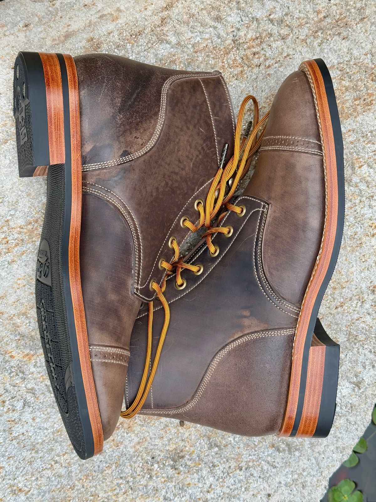 Photo by daniel.johnson7 on September 30, 2025 of the Onderhoud SVC03 Service Boot in Maryam Toscanello Rovescio Sego.