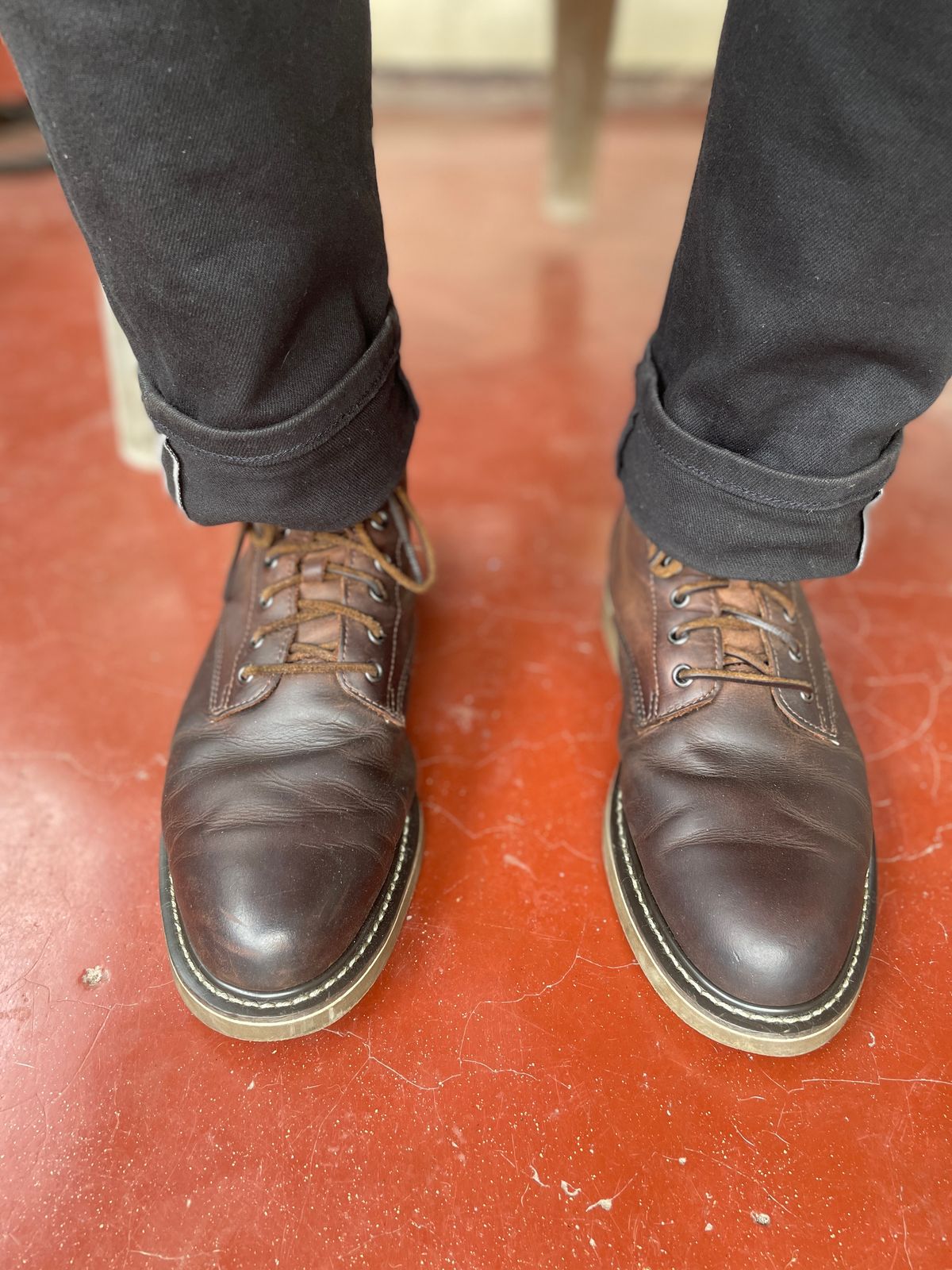 Photo by thedrunkdunker on July 12, 2024 of the Golden Fox 6" Boondocker Boots in Brown Crazy Horse.