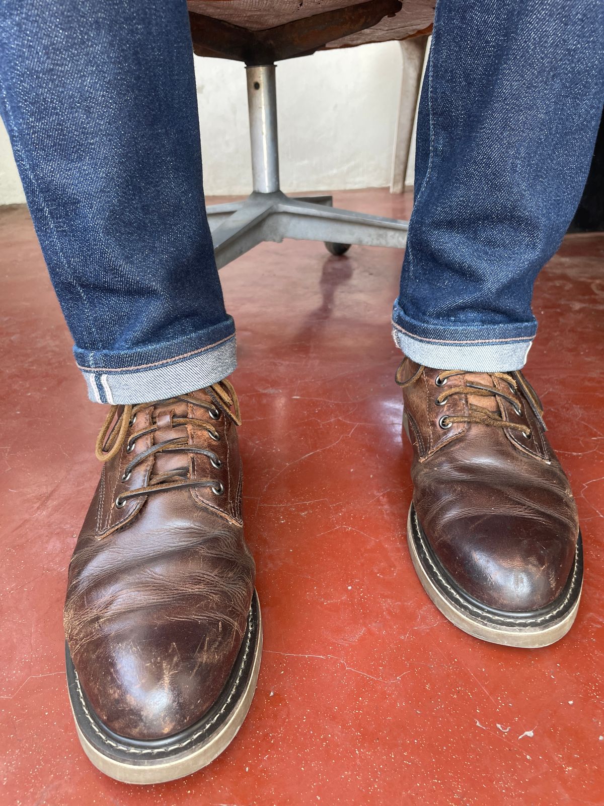 Photo by thedrunkdunker on June 22, 2026 of the Golden Fox 6" Boondocker Boots in Brown Crazy Horse.