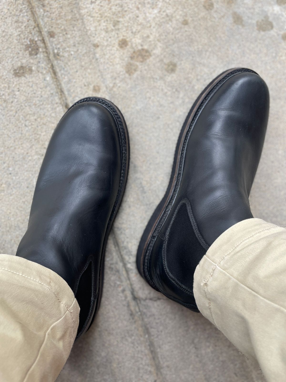 Photo by thedrunkdunker on June 28, 2025 of the Rhodes Boone Chelsea Boot in Unknown Leather.
