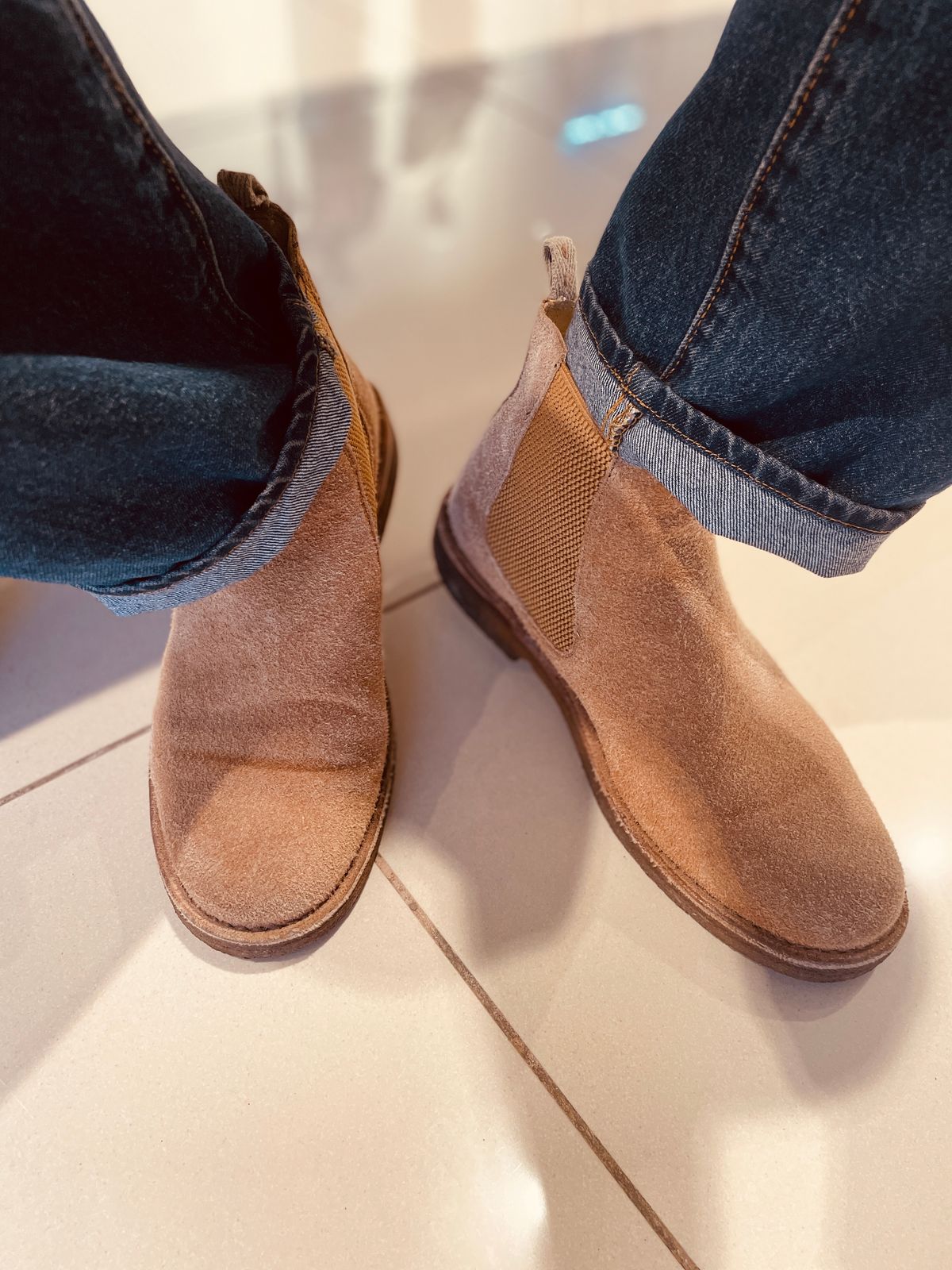 Photo by thedrunkdunker on December 8, 2025 of the Astorflex Bitflex in Tobacco Suede.