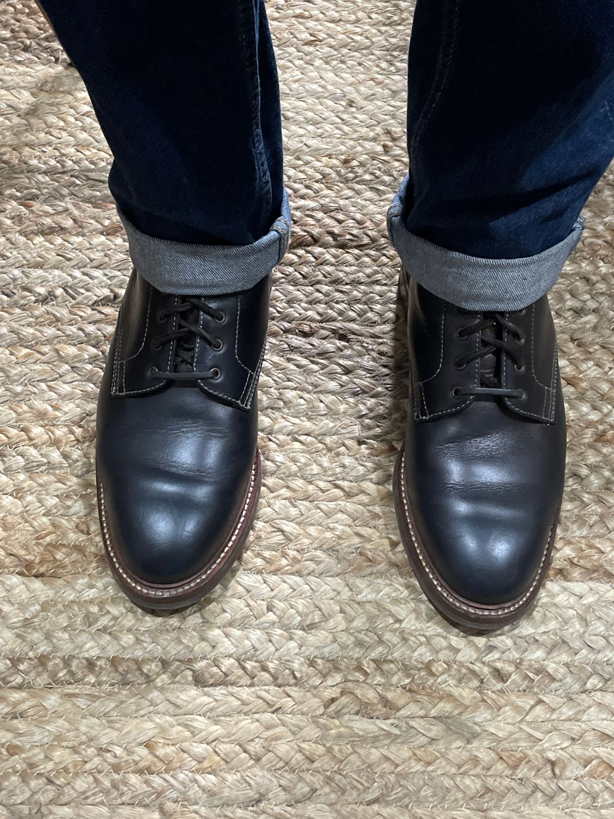 Photo by thedrunkdunker on April 23, 2024 of the Caswell Boot Company Lisbon in Horween Black Chromexcel.