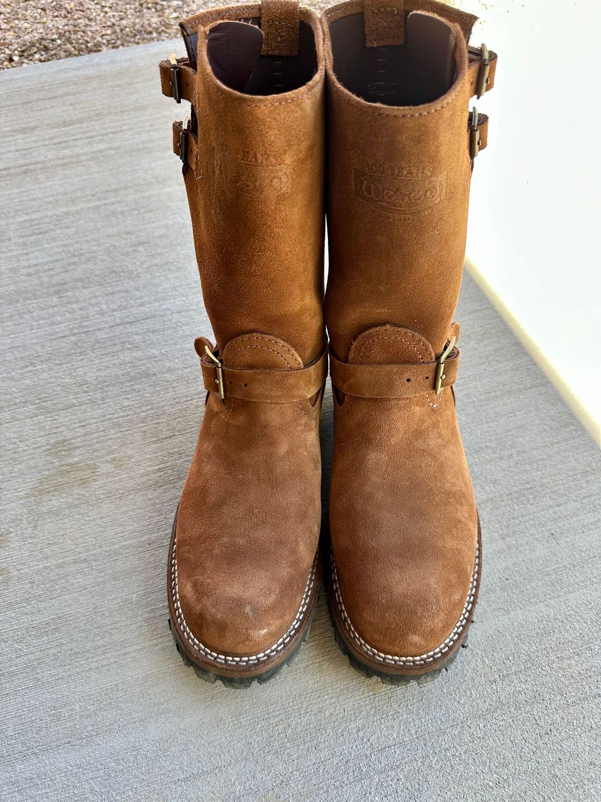 Photo by ArielJGZ6 on April 14, 2025 of the Wesco Boss Engineer Boot in Seidel Tanning Roughout Brown Leather.