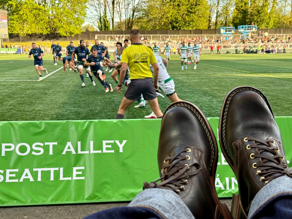 Photo by wayoflife on April 25, 2026 of the Nicks Robert in Horween Brown Waxed Flesh.