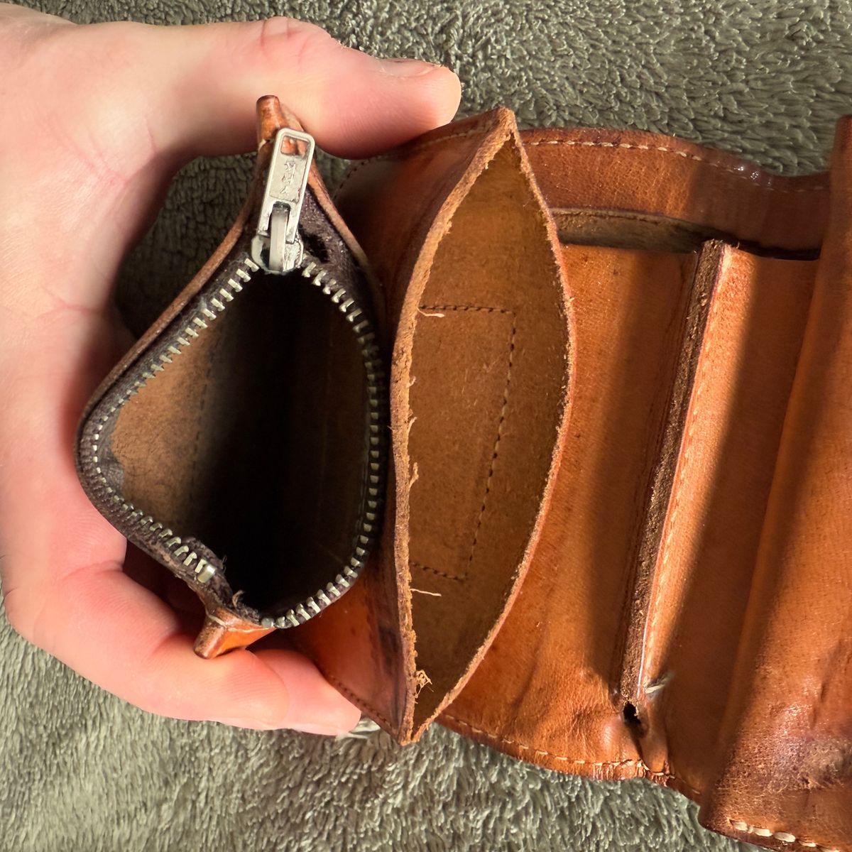 Photo by billynotreally on May 29, 2026 of the Redmoon Early Short Wallet HR-01 in Unknown Natural Veg Tan.
