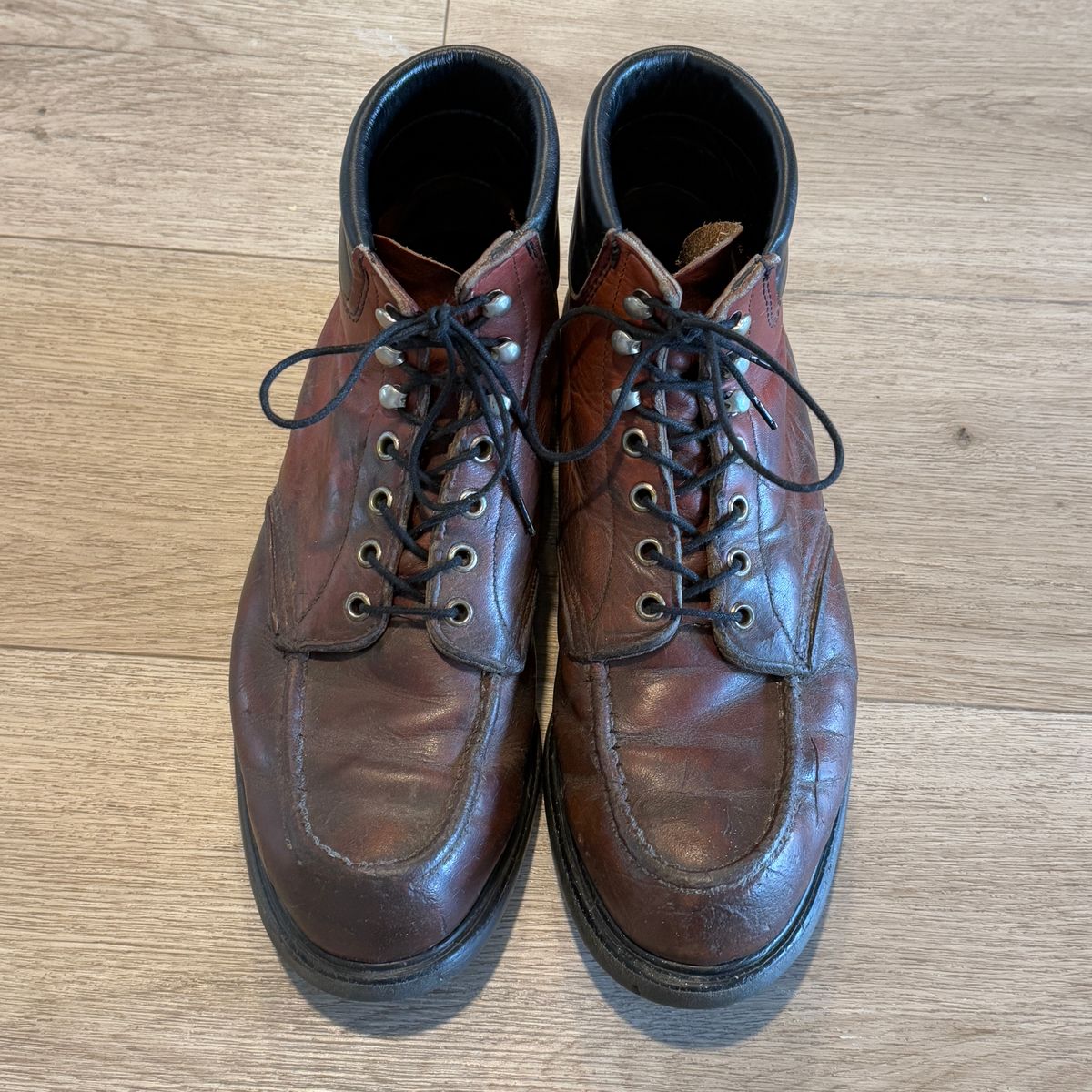 Photo by billynotreally on May 30, 2026 of the Red Wing 204 Moc Toe in S.B. Foot Oro-Iginal.