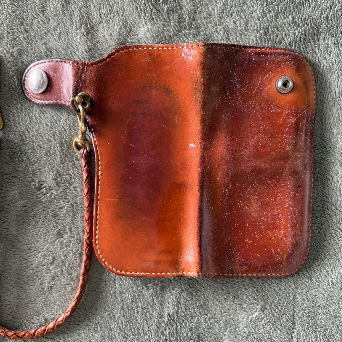 Photo by billynotreally on May 29, 2026 of the Eternal Leather Goods Biker Long Wallet in Unknown Natural Veg Tan.
