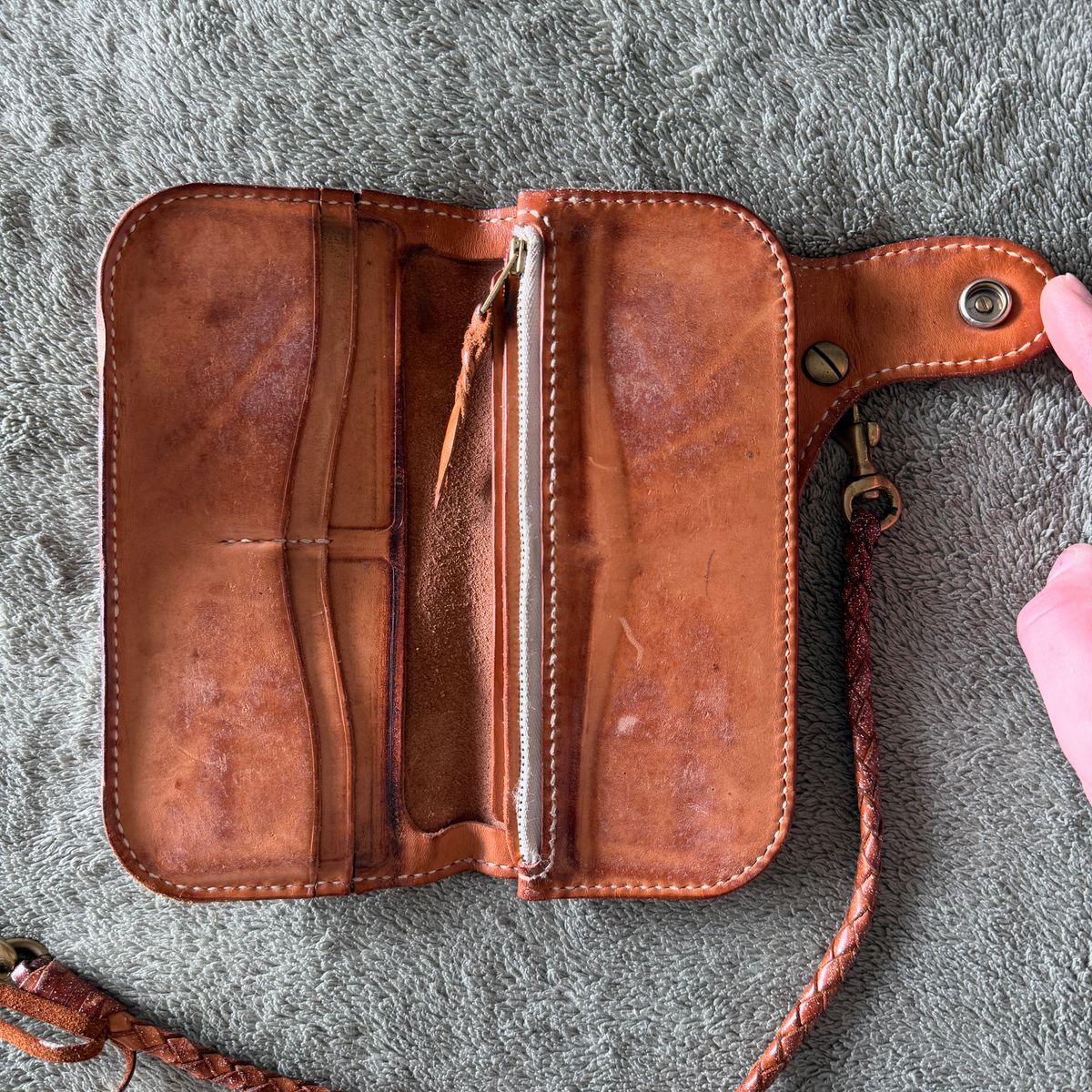Photo by billynotreally on May 29, 2026 of the Eternal Leather Goods Biker Long Wallet in Unknown Natural Veg Tan.