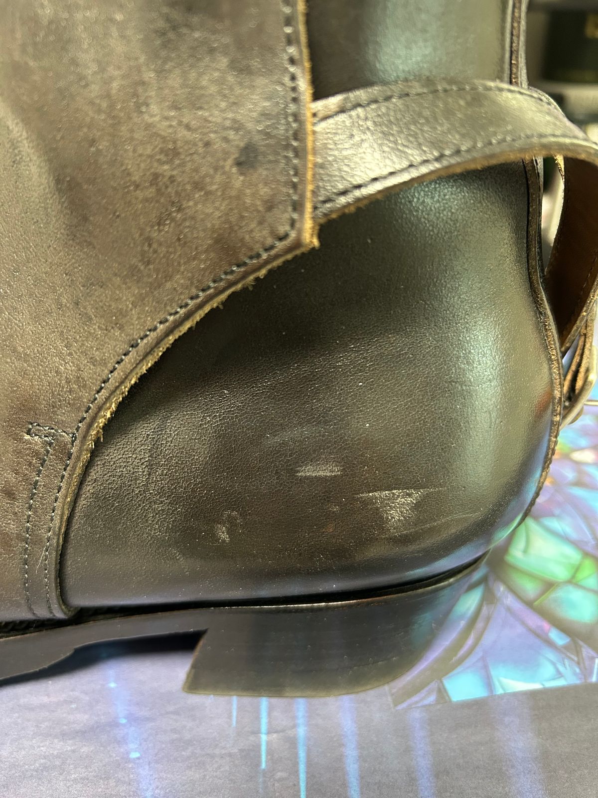 Photo by Patrick_Kwon on March 9, 2025 of the Clinch Jodhpur Boots in Black-Overdyed Horsebutt.