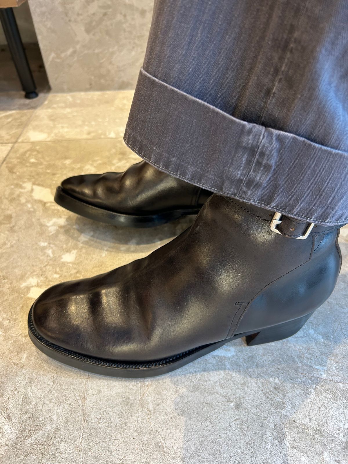 Photo by Patrick_Kwon on July 14, 2025 of the Clinch Jodhpur Boots in Black-Overdyed Horsebutt.