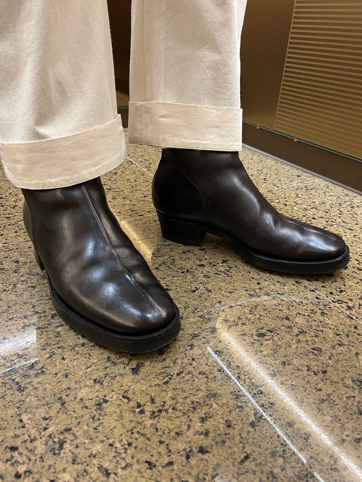 Photo by Patrick_Kwon on September 9, 2025 of the Clinch Jodhpur Boots in Black-Overdyed Horsebutt.