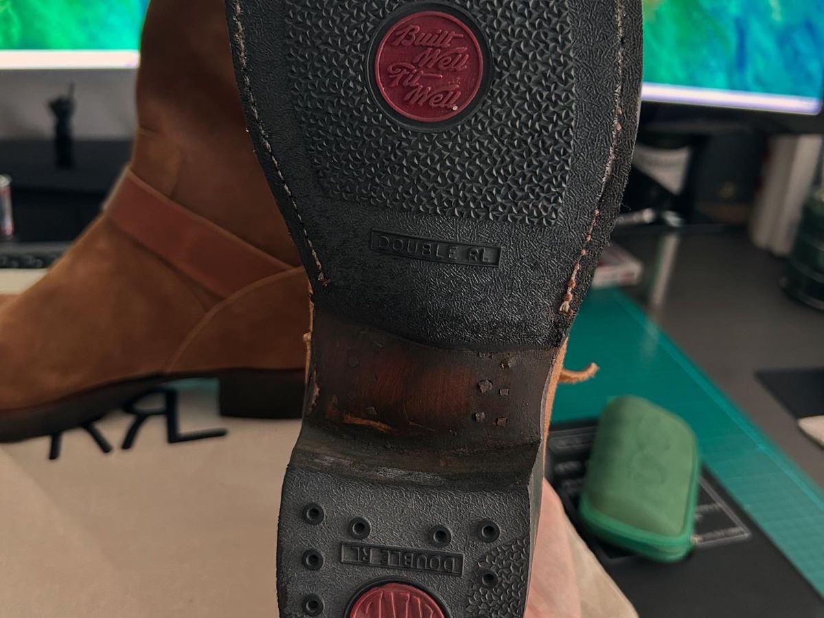Photo by Patrick_Kwon on August 20, 2025 of the RRL Engineer Boots in Brown Roughout Suede.