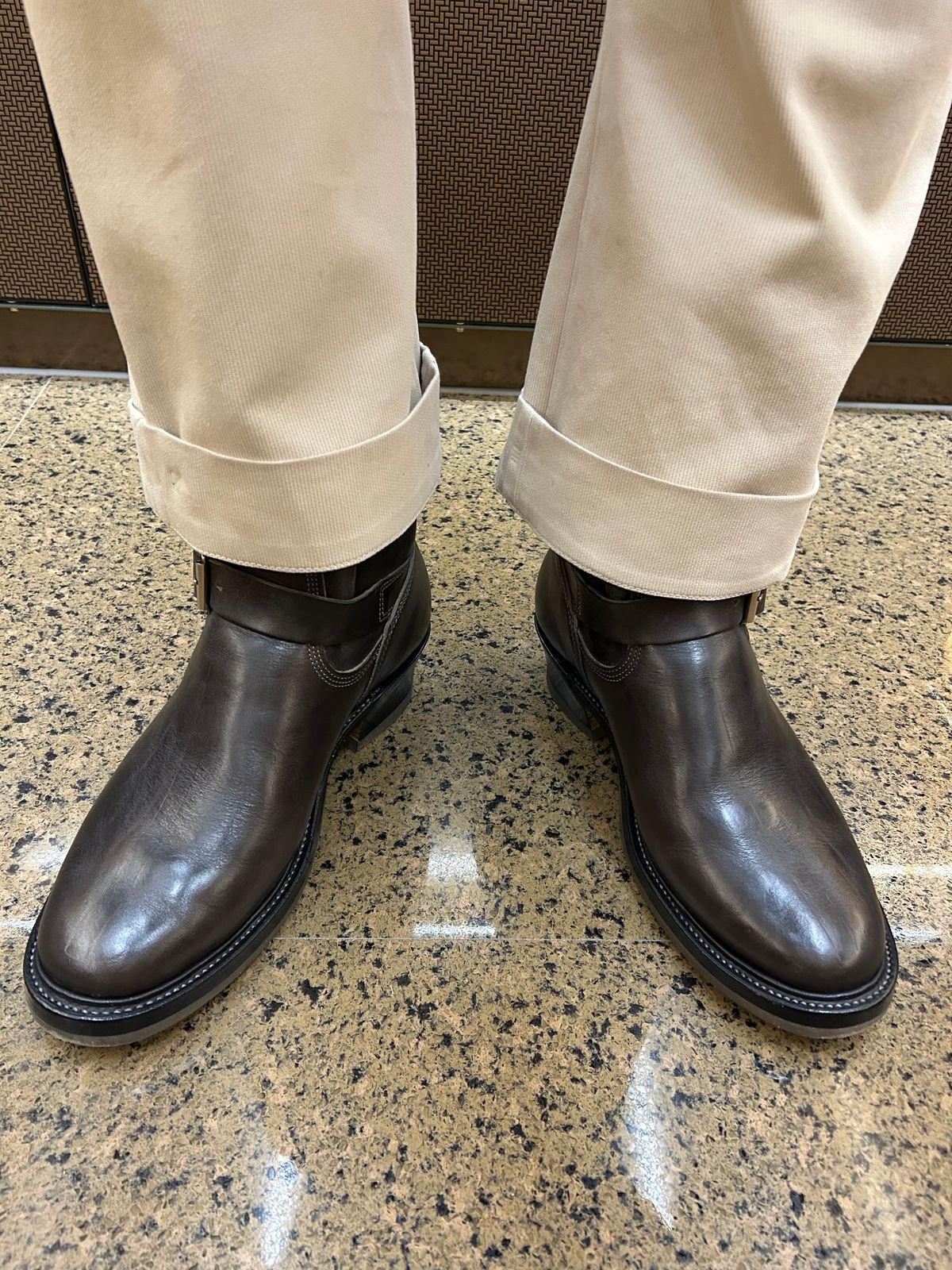 Photo by Patrick_Kwon on April 6, 2026 of the Role Club Engineer Boots in Grey Maryam Italy Horsebutt.