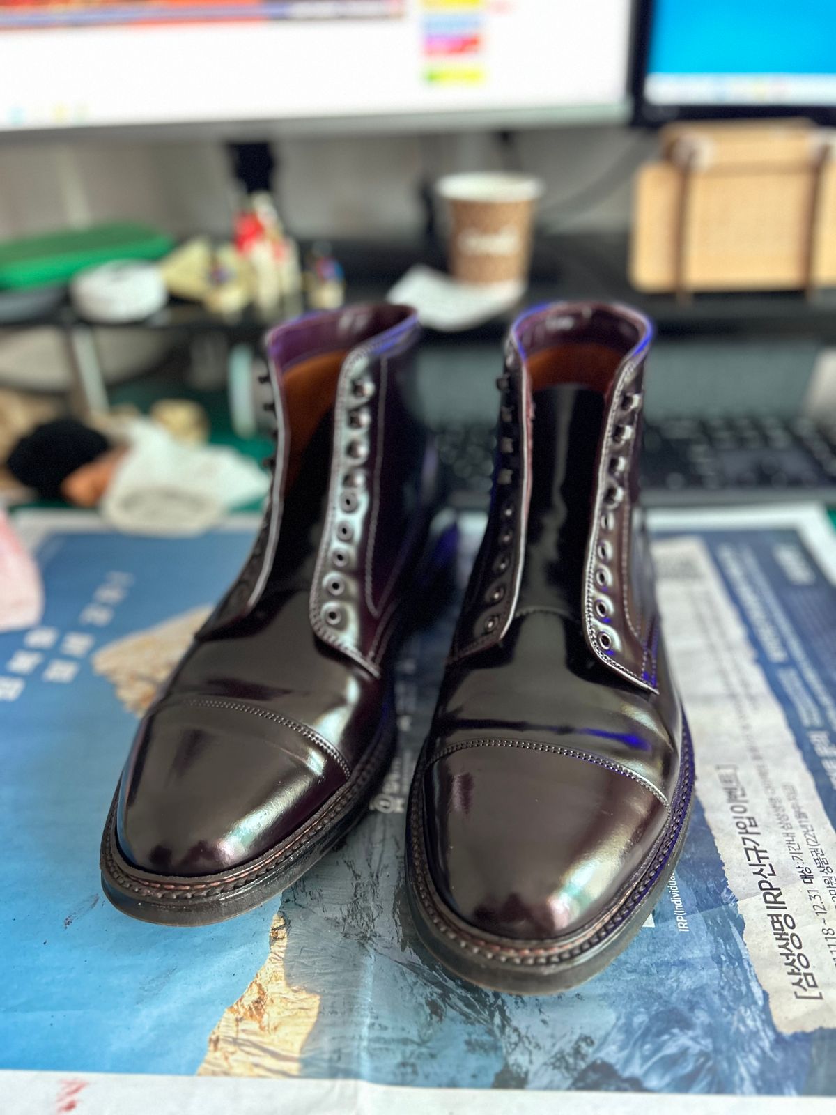 Photo by Patrick_Kwon on April 13, 2024 of the Alden Parajumper Boots in Horween Color 8 Shell Cordovan.